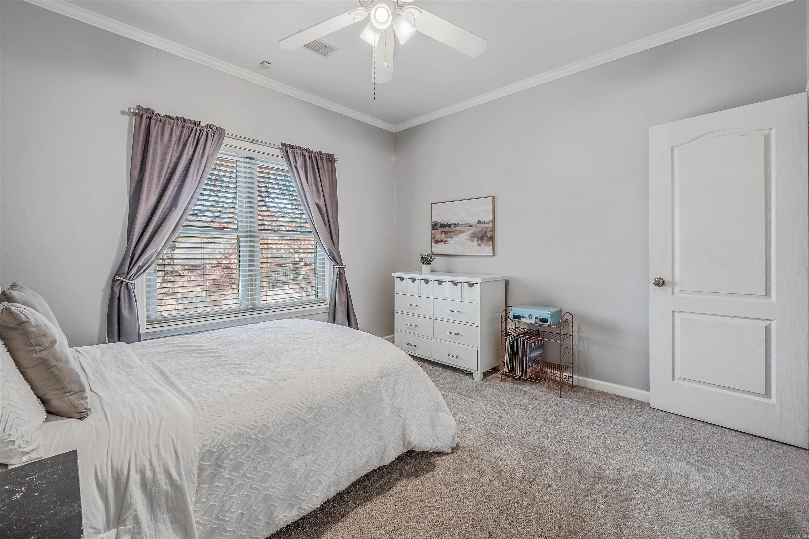 EDGEWATER ADDN - Residential