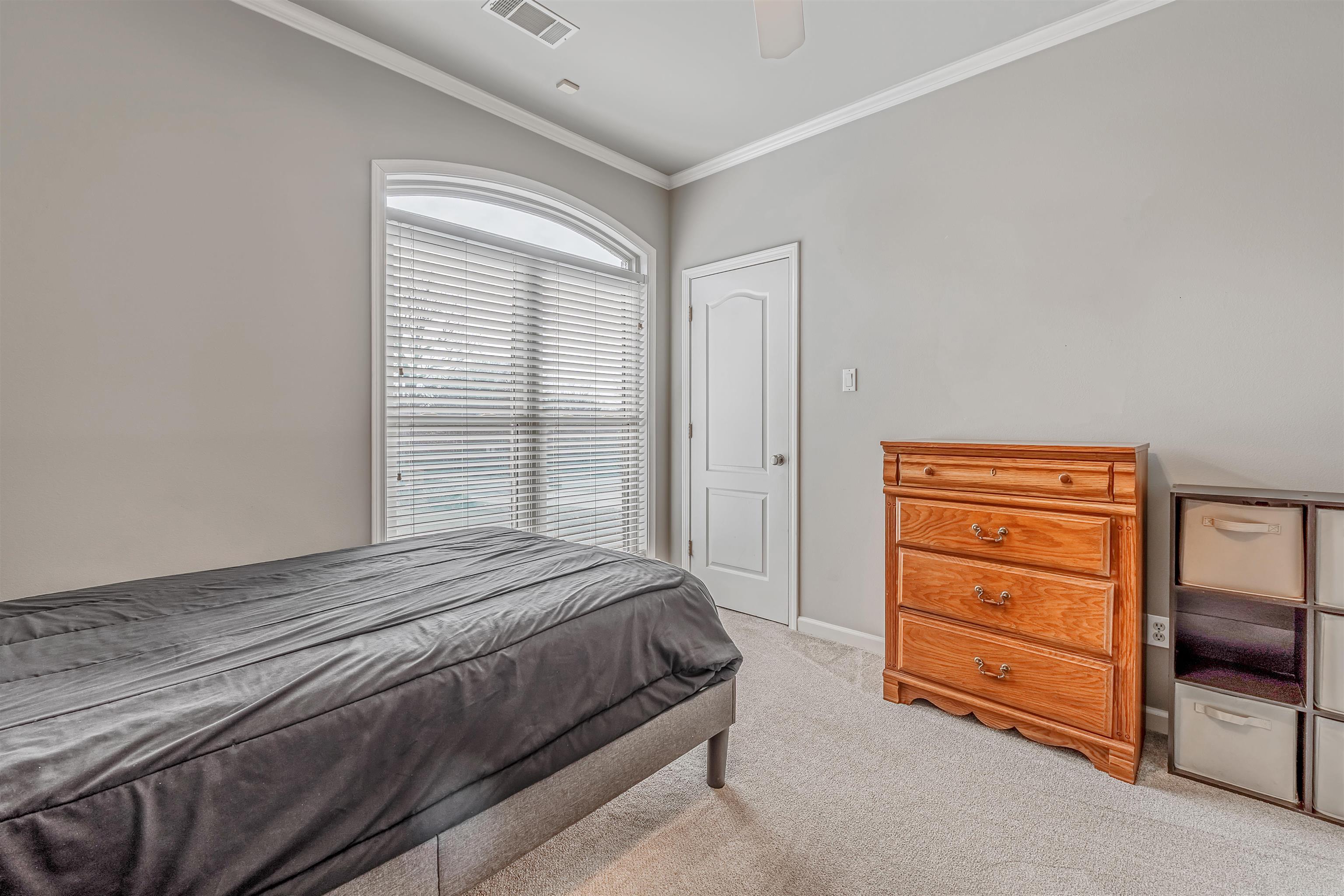 EDGEWATER ADDN - Residential