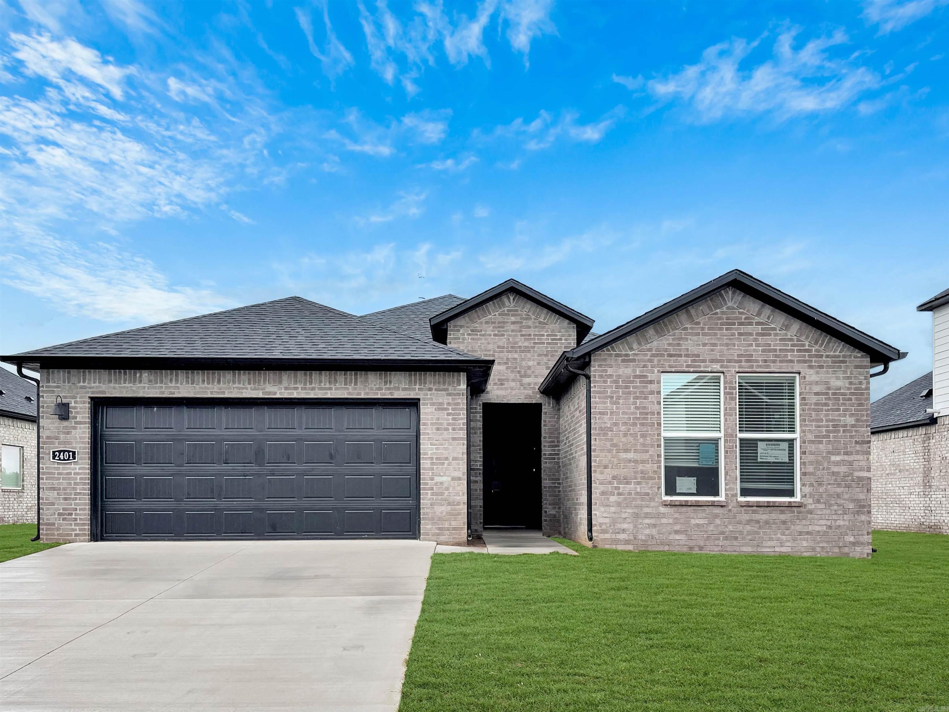 THE RESERVE AT COUNTRY CLUB PHAS - Residential