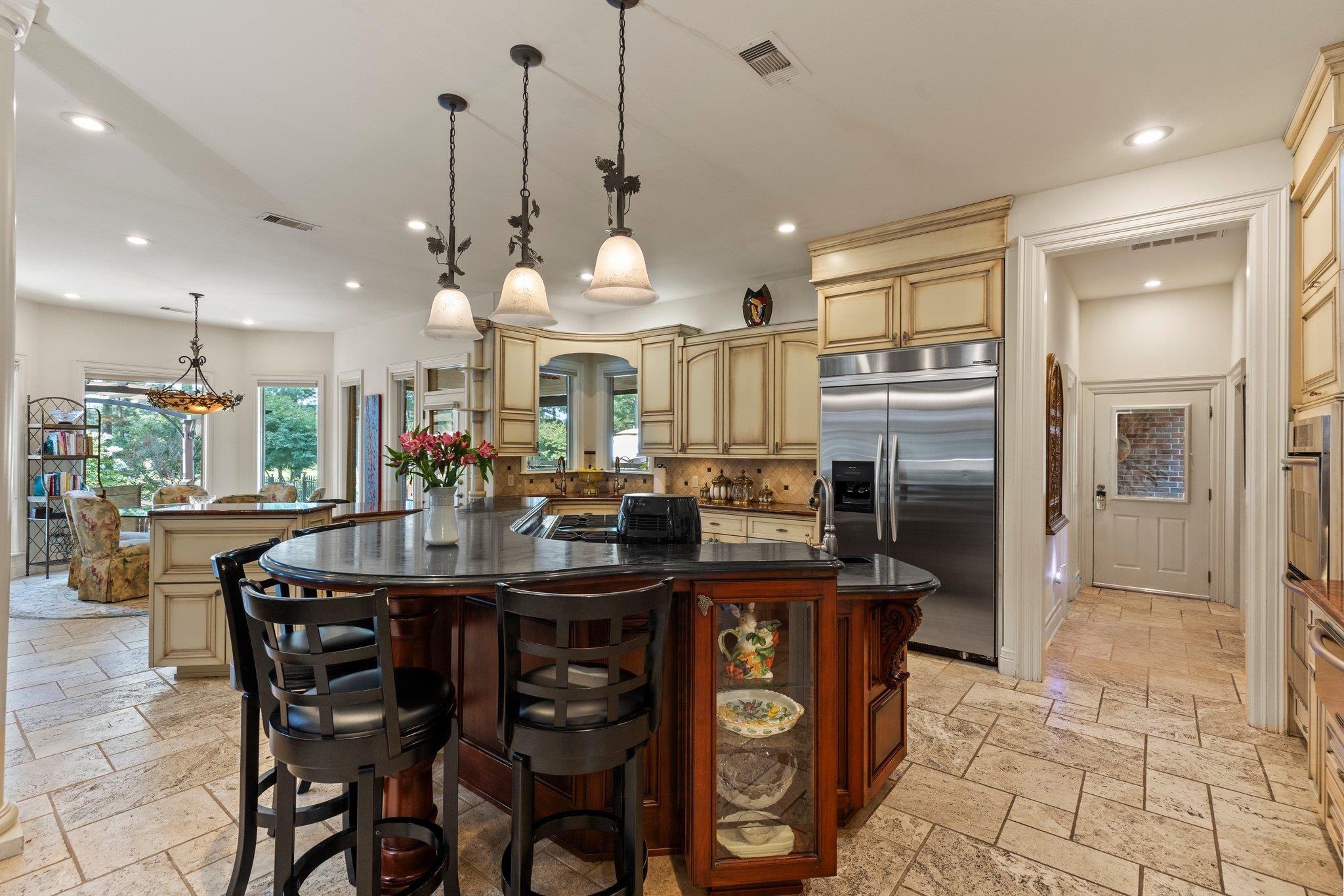 CENTENNIAL VALLEY - Residential