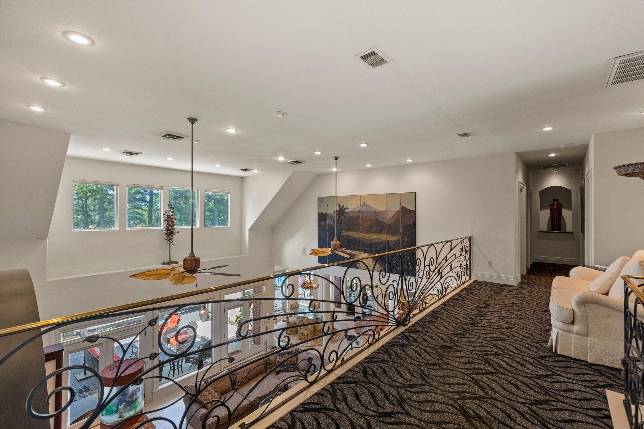 CENTENNIAL VALLEY - Residential