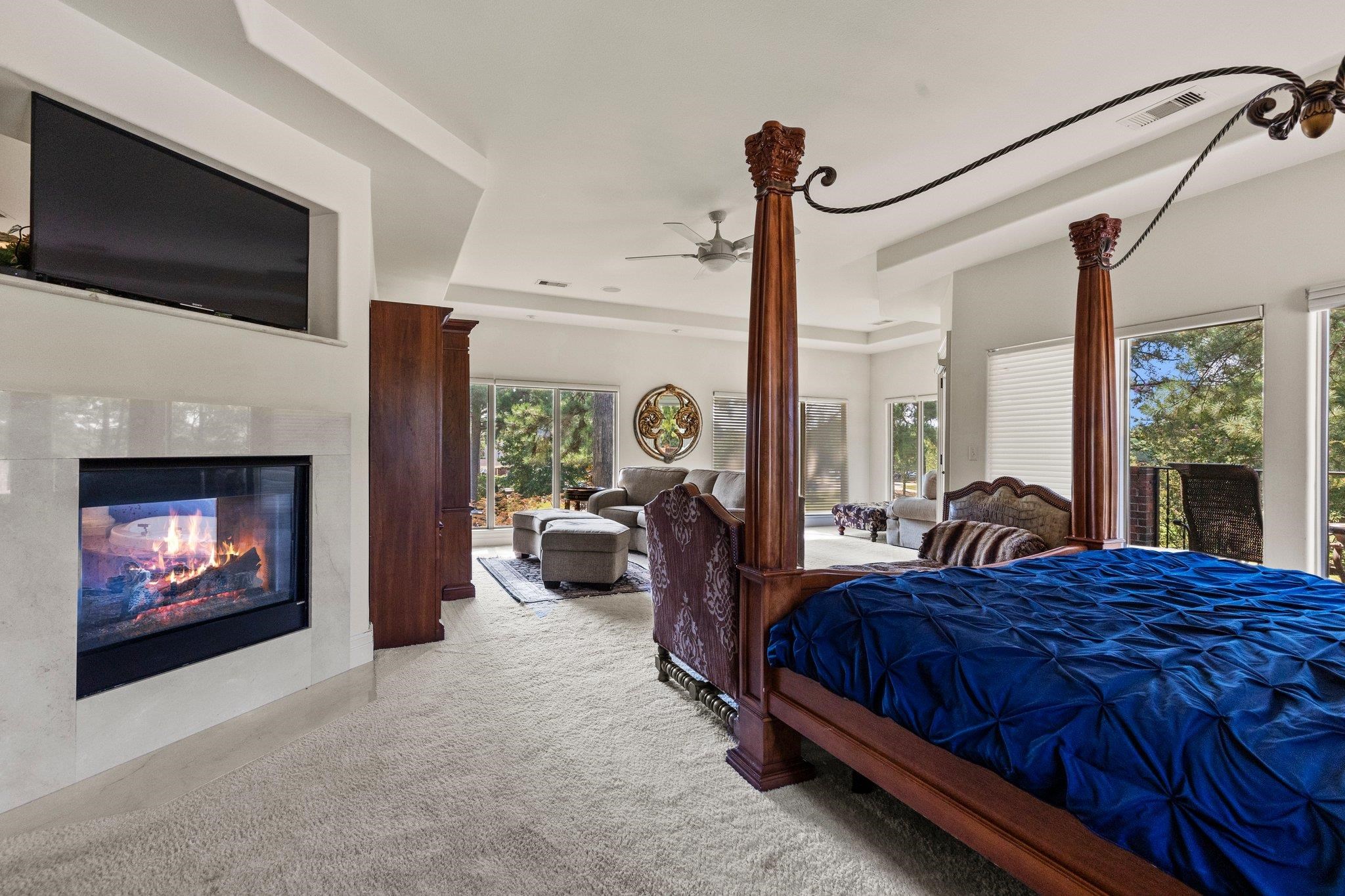 CENTENNIAL VALLEY - Residential