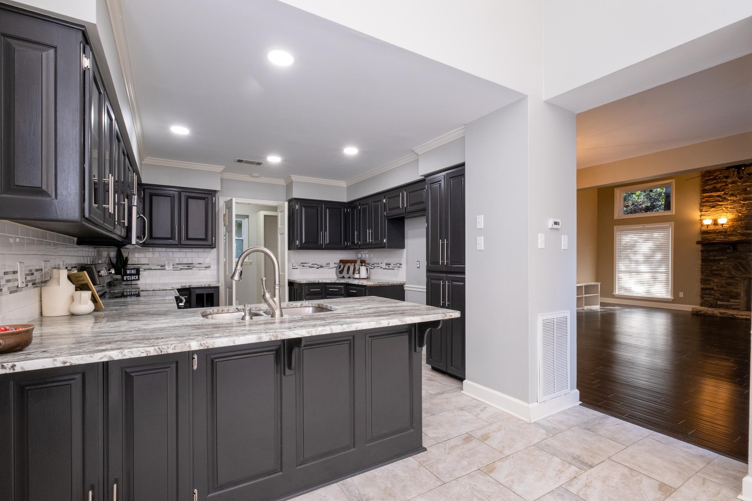 CLUB MANOR - Residential