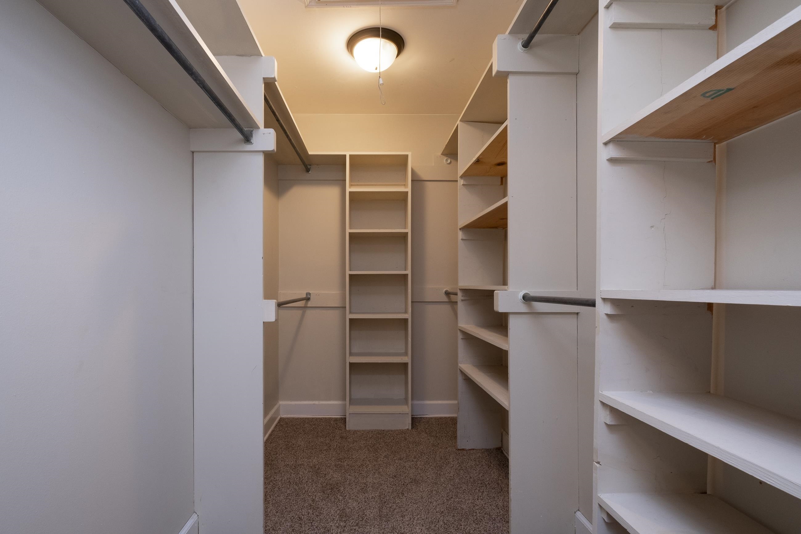 CLUB MANOR - Residential