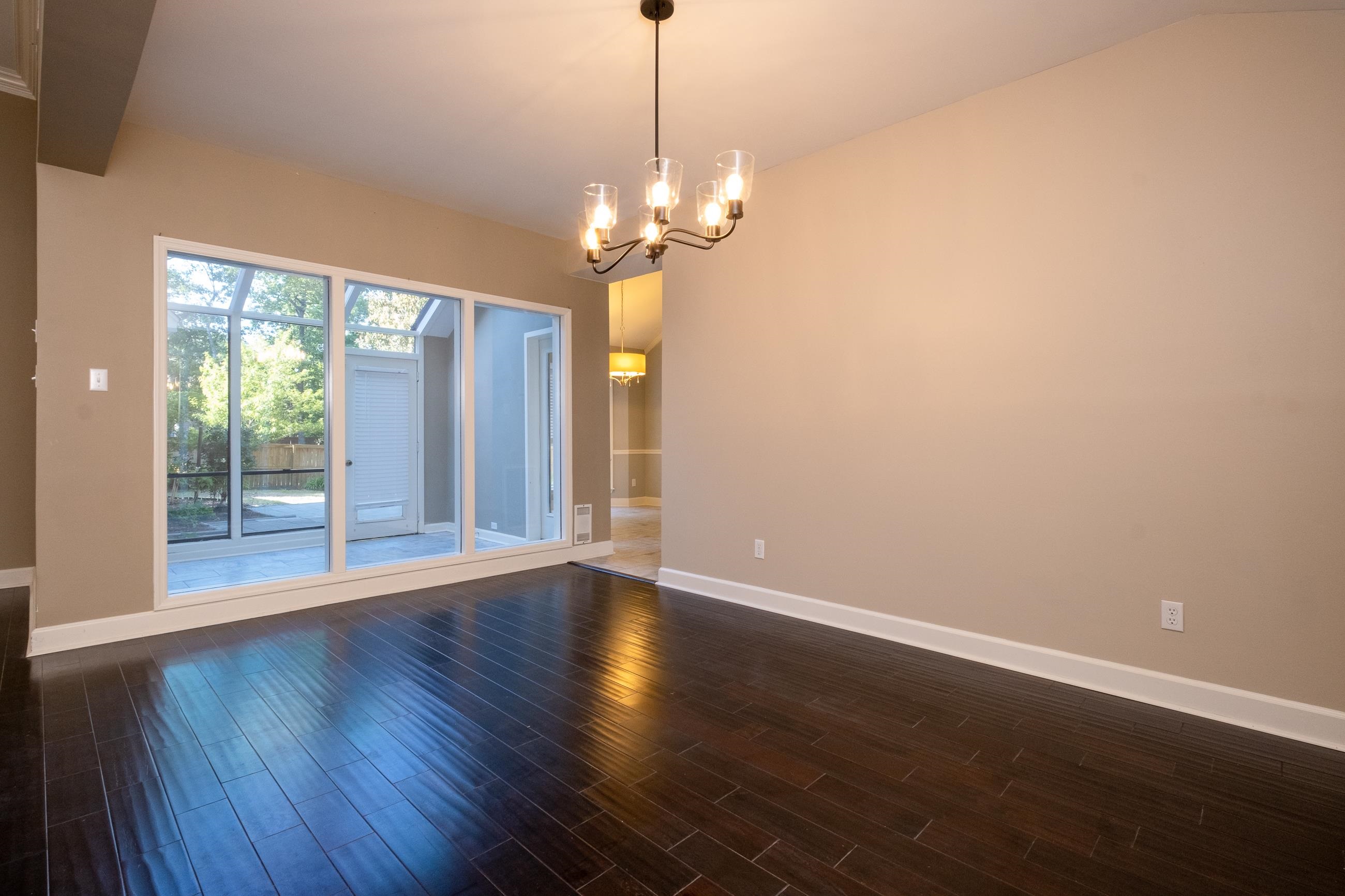 CLUB MANOR - Residential