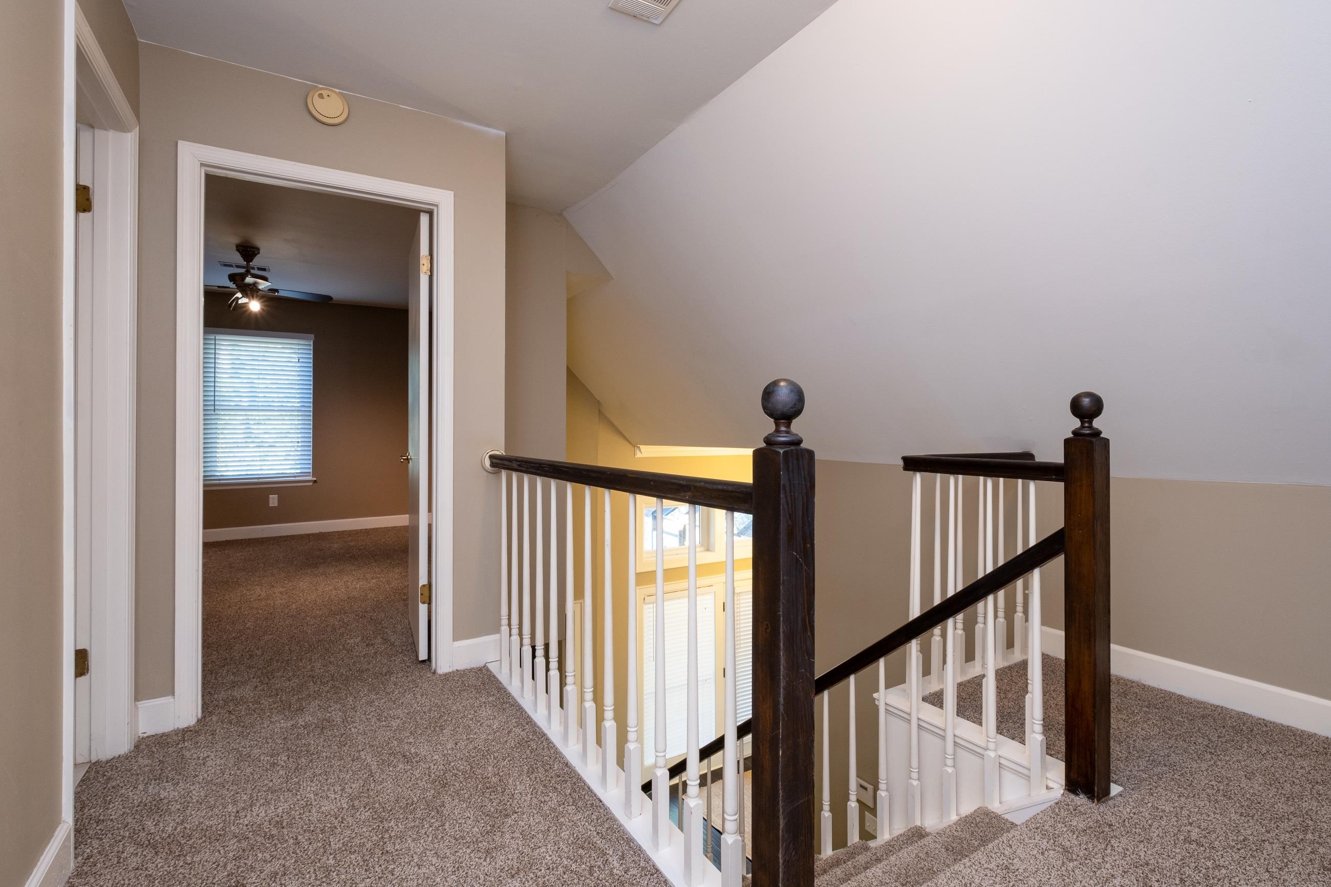 CLUB MANOR - Residential