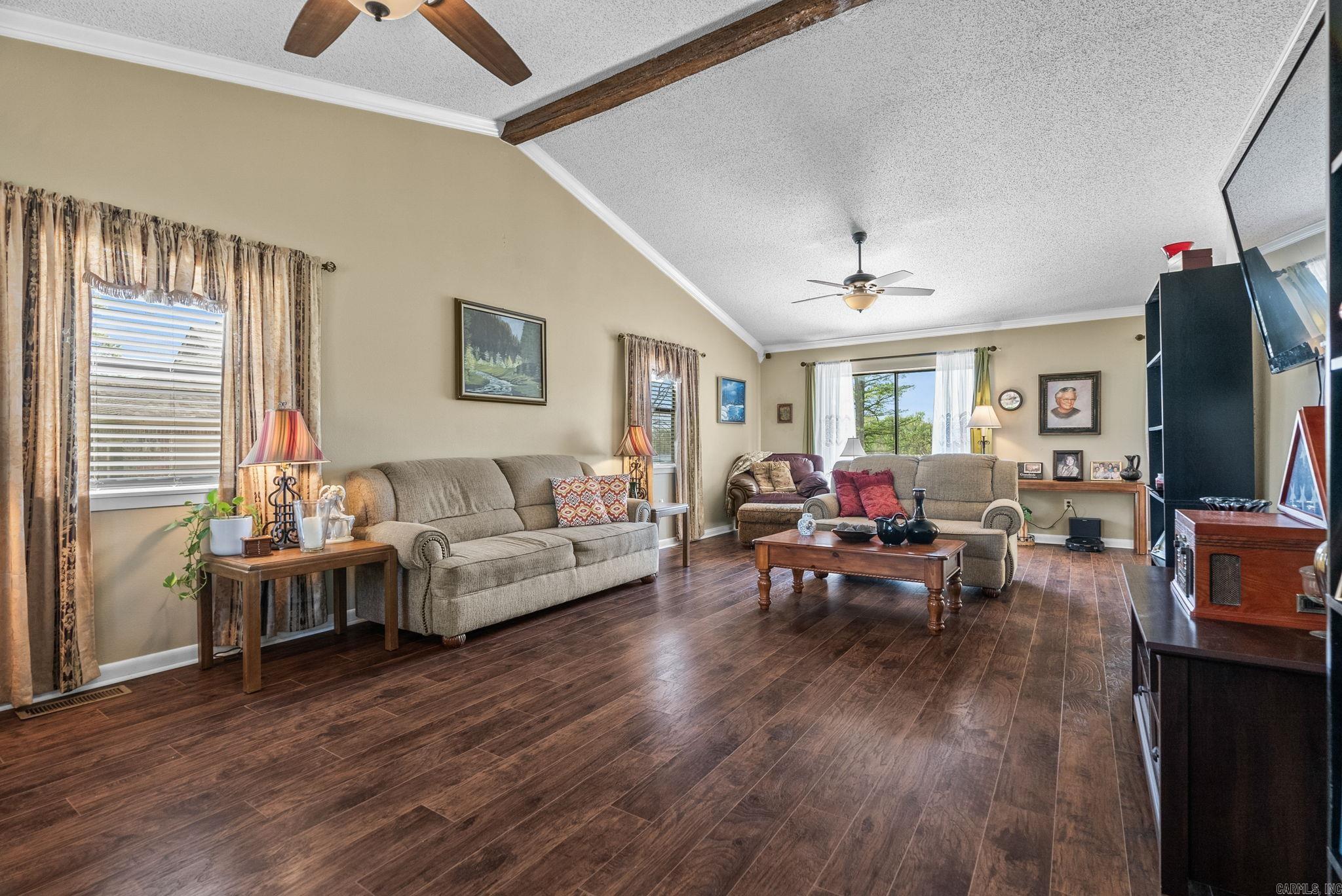 RIVER MANOR EST - Residential