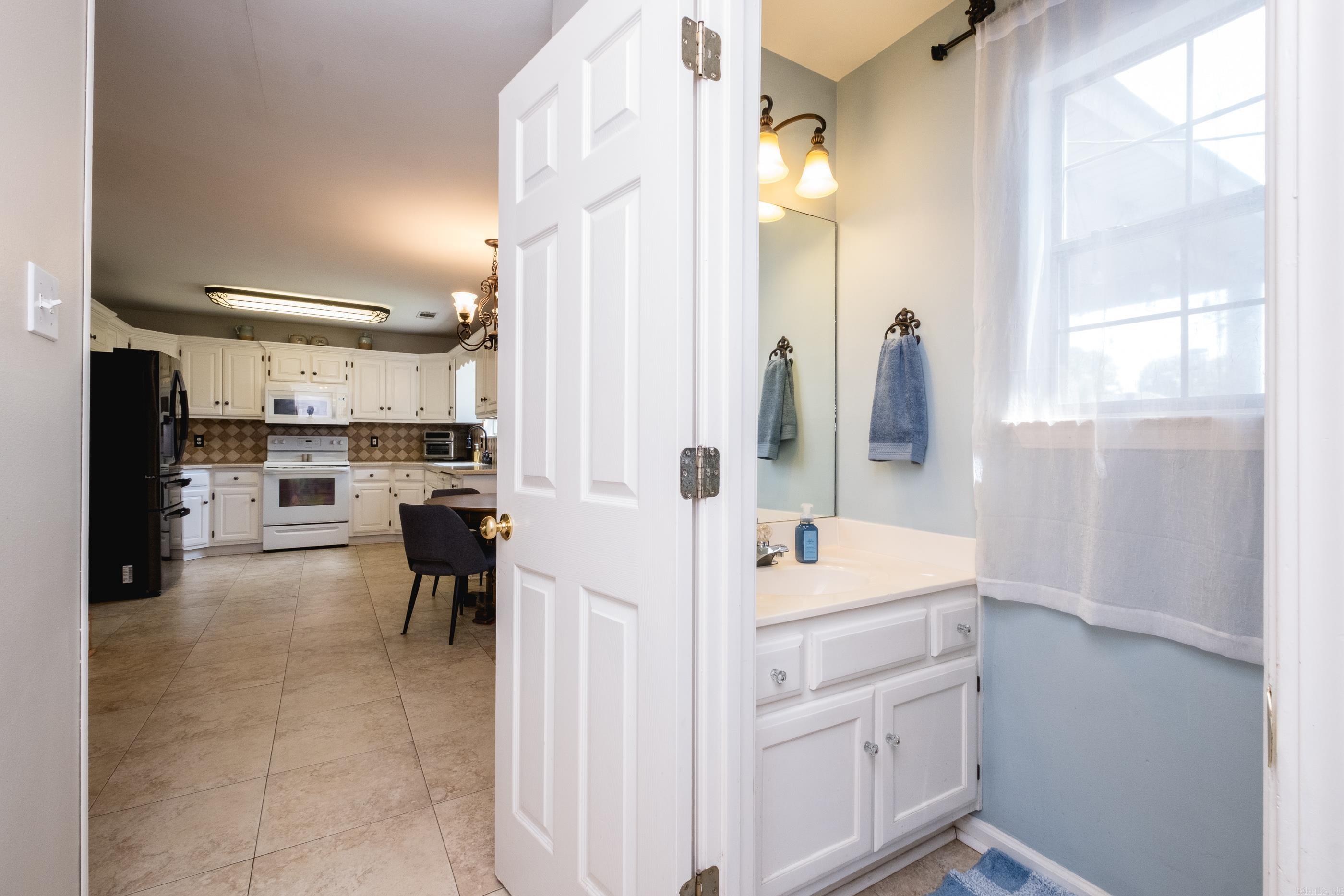 CHERRY CREEK ADDN - Residential