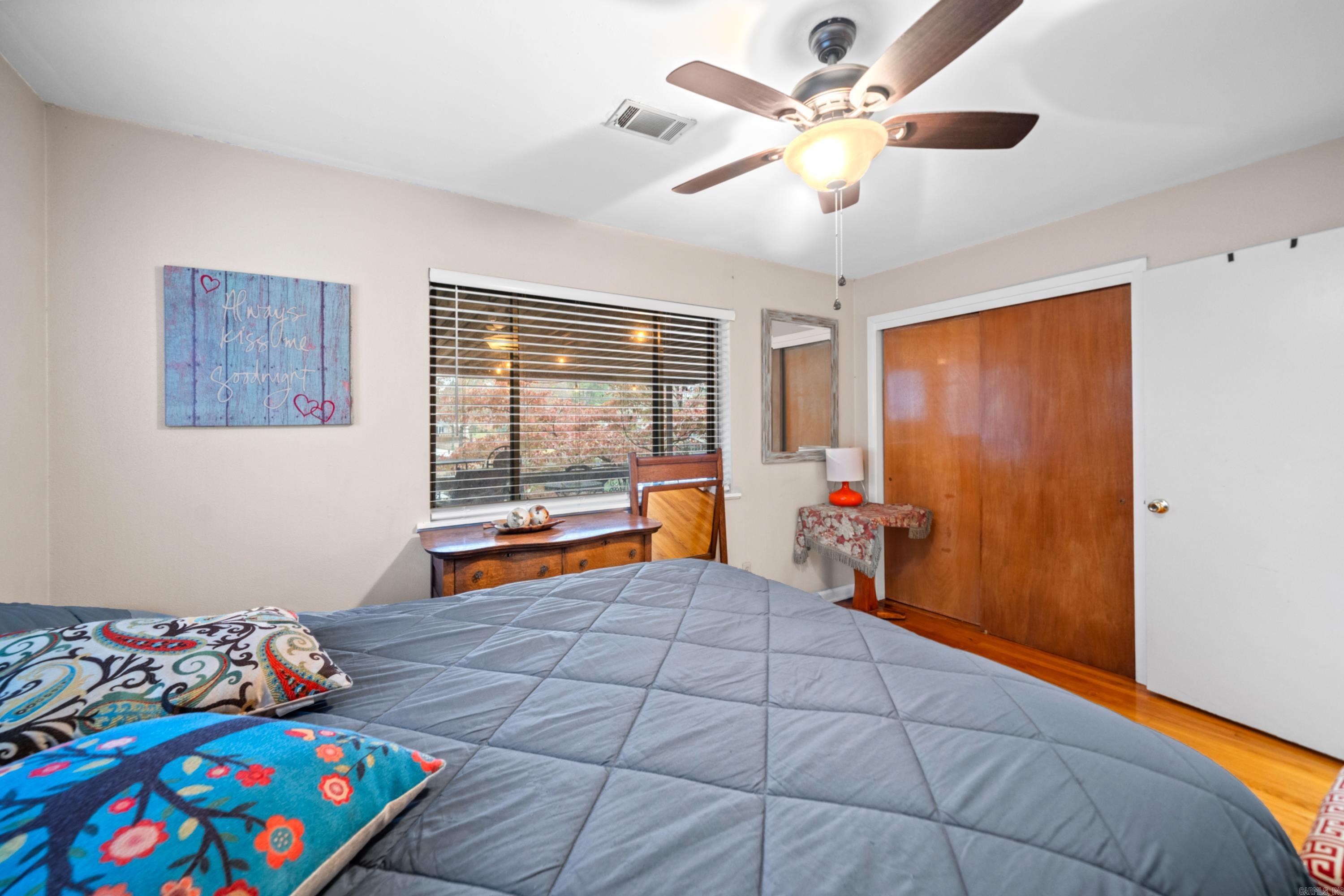 Rhodes Earl Lake - Residential