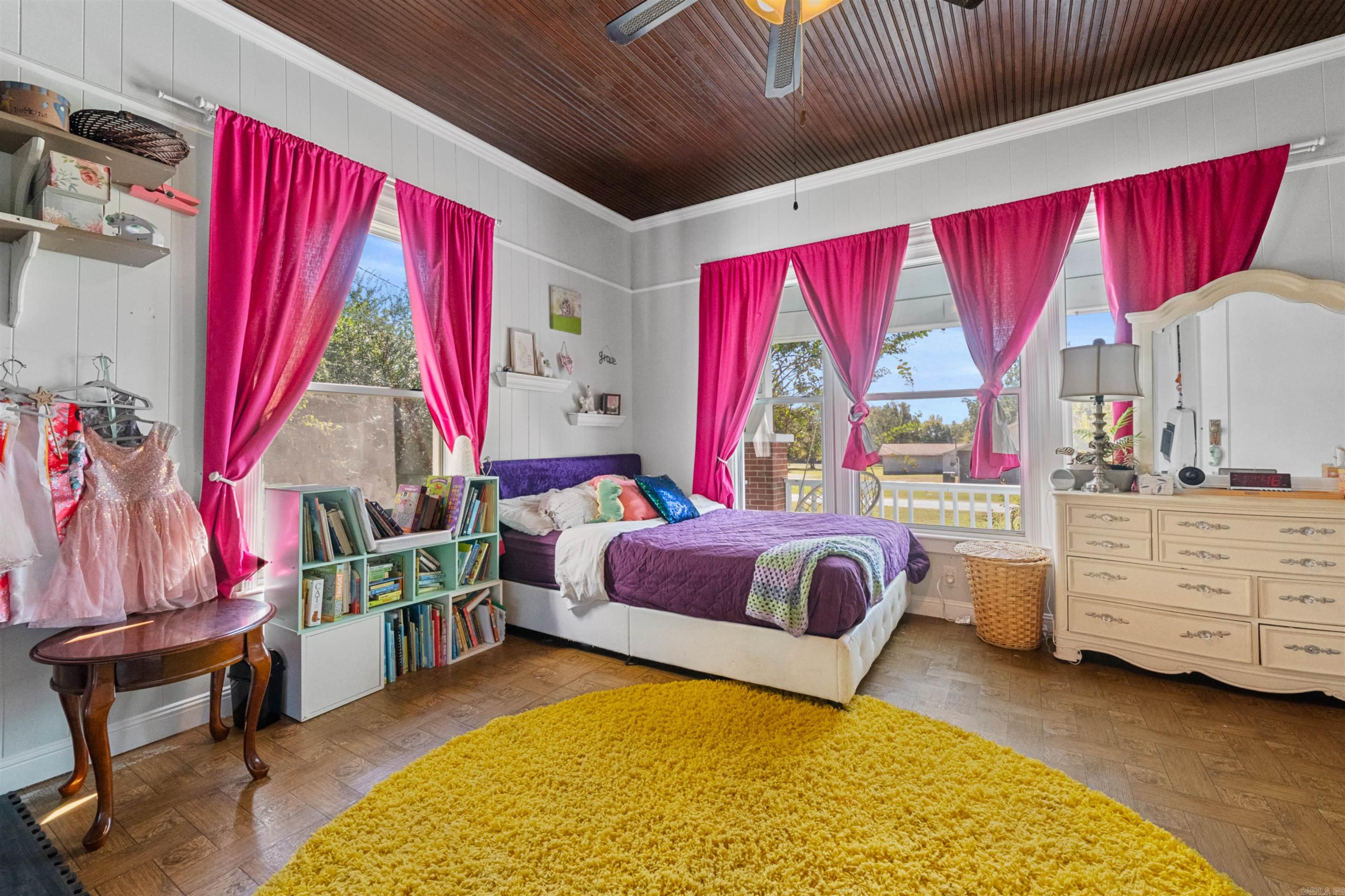 EL PASO (TOWN OF) - Residential