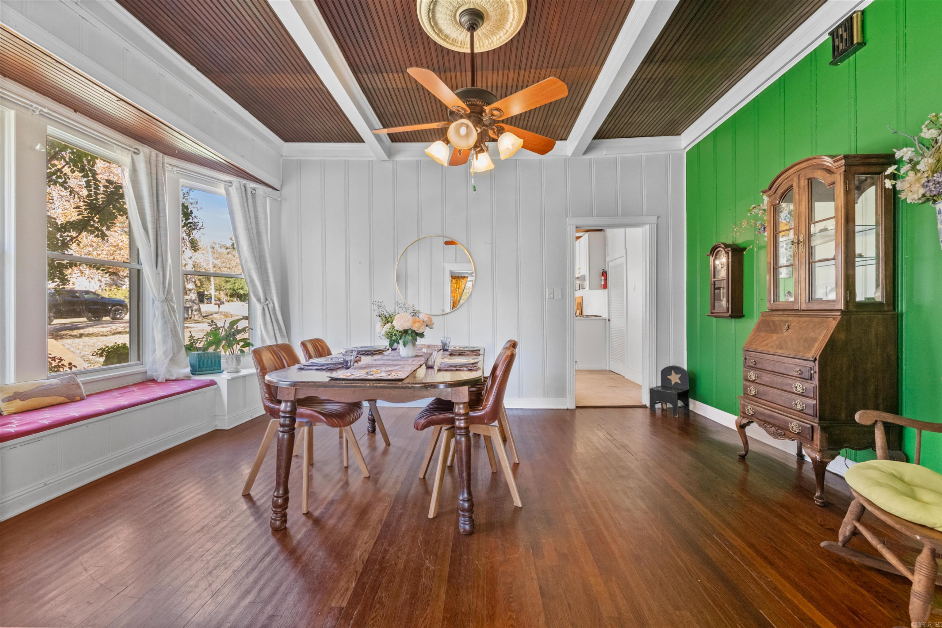 EL PASO (TOWN OF) - Residential