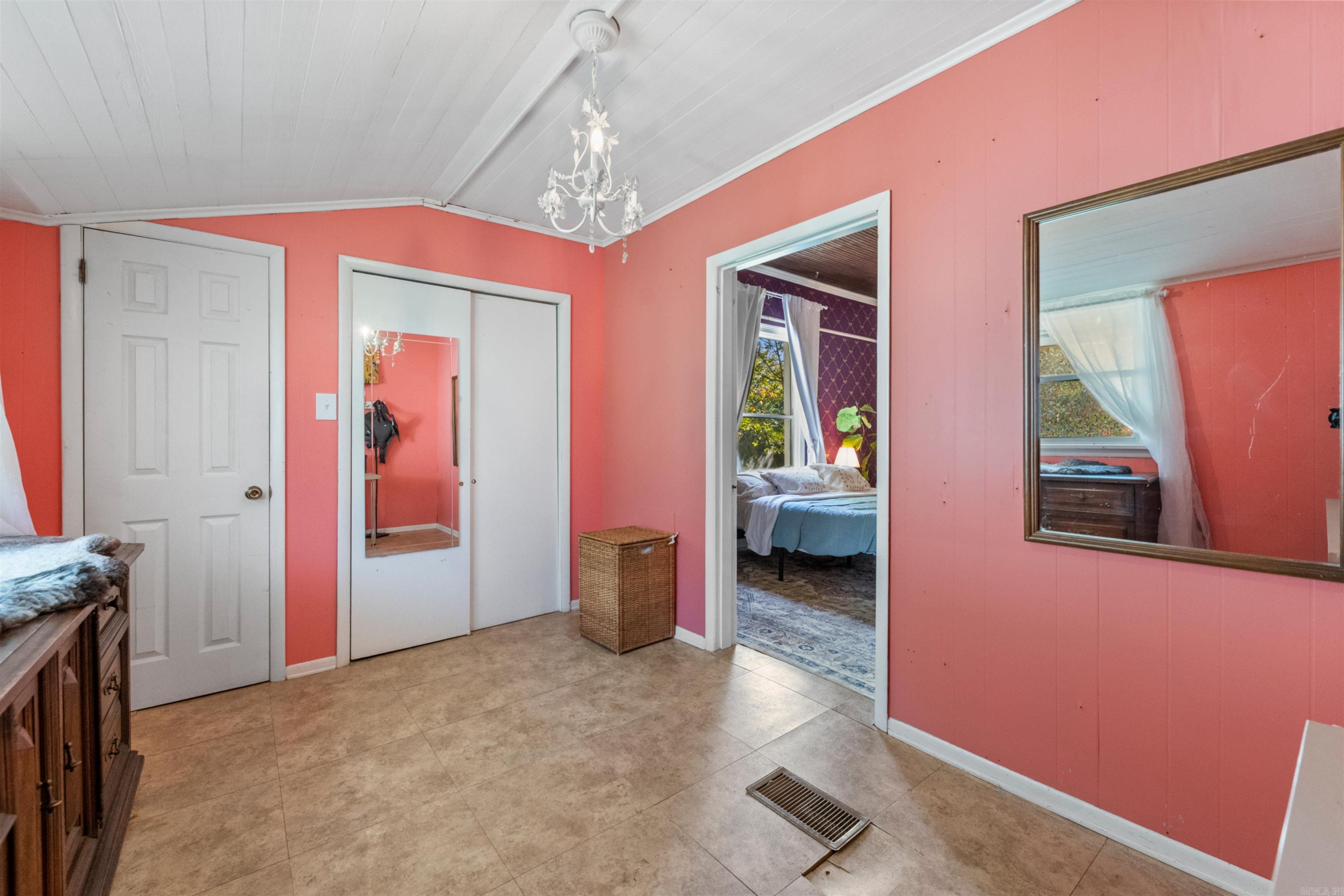 EL PASO (TOWN OF) - Residential