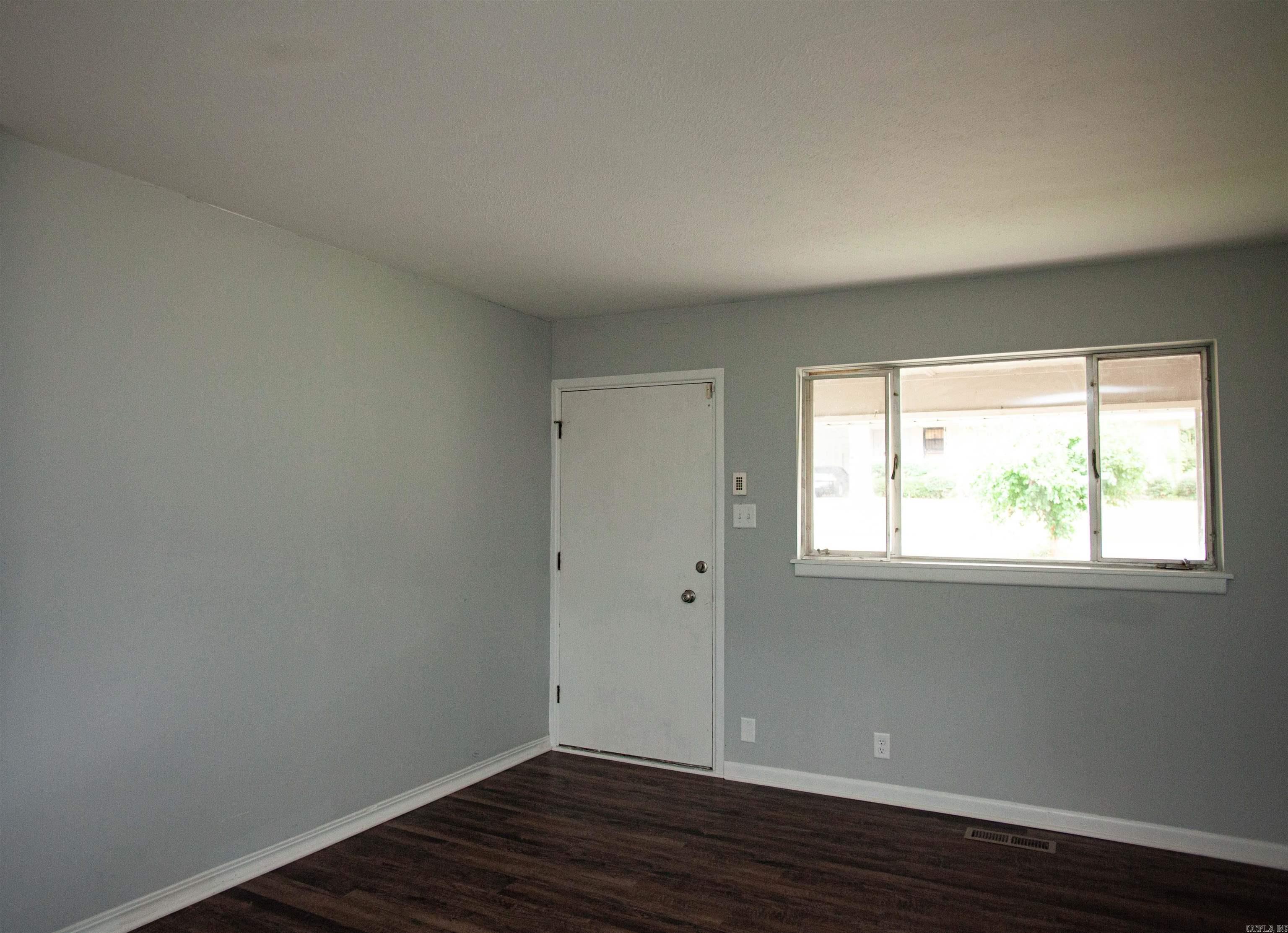 Point O'Woods - Residential Lease