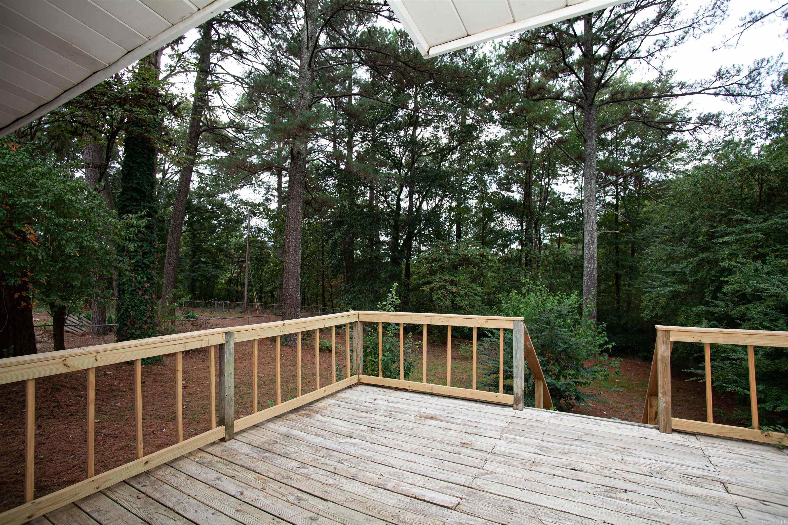 Point O'Woods - Residential Lease