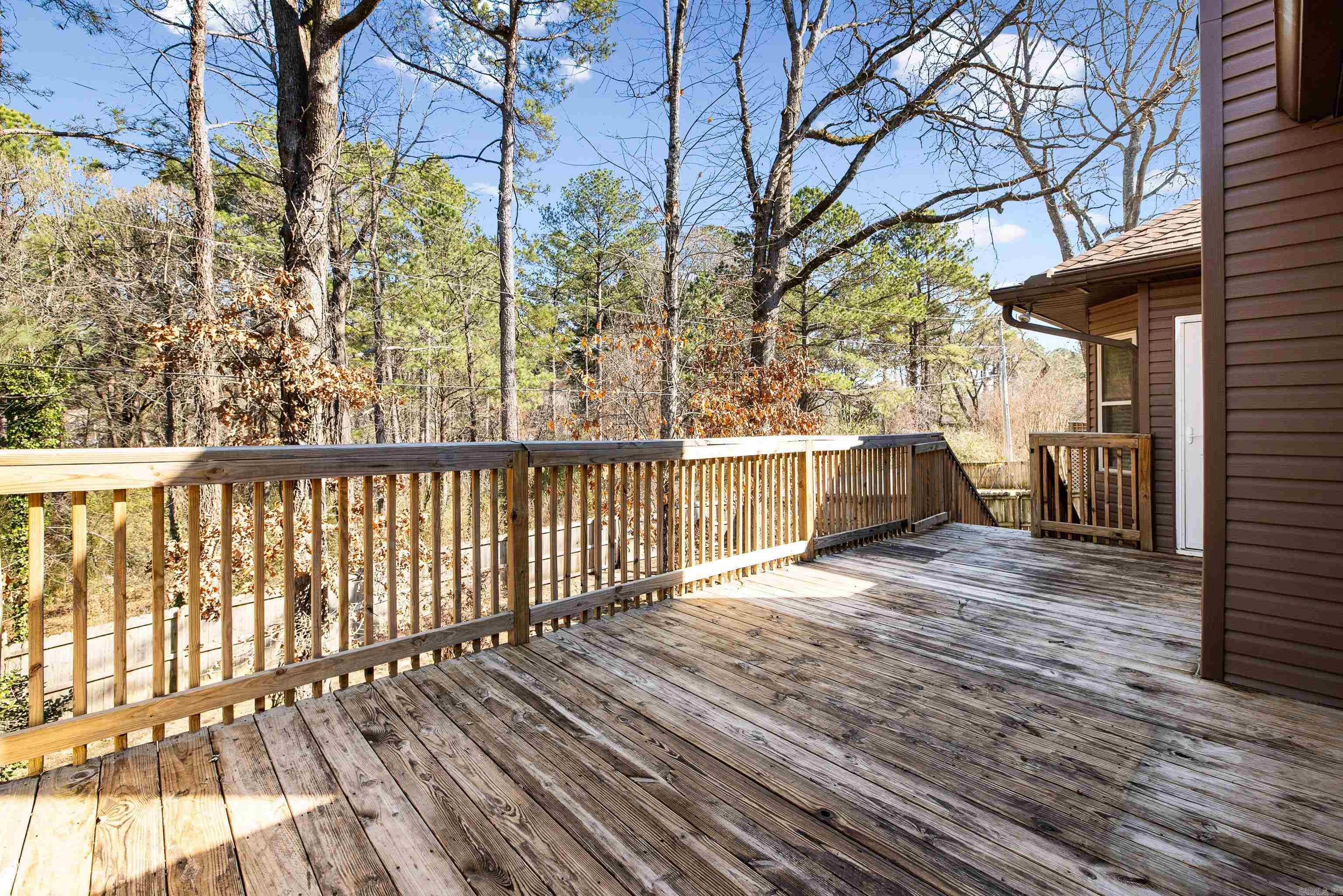 WESTBURY - Residential