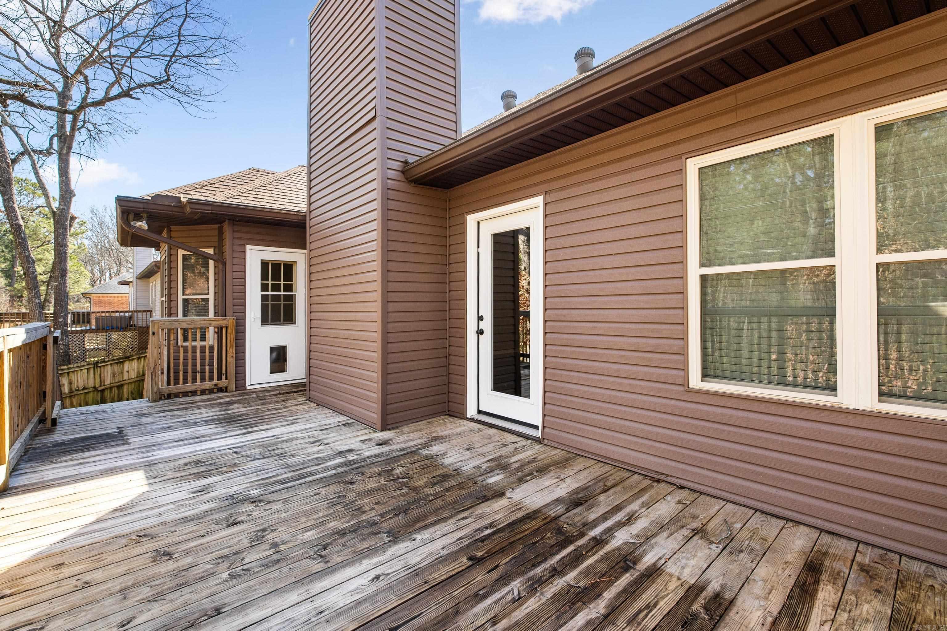 WESTBURY - Residential