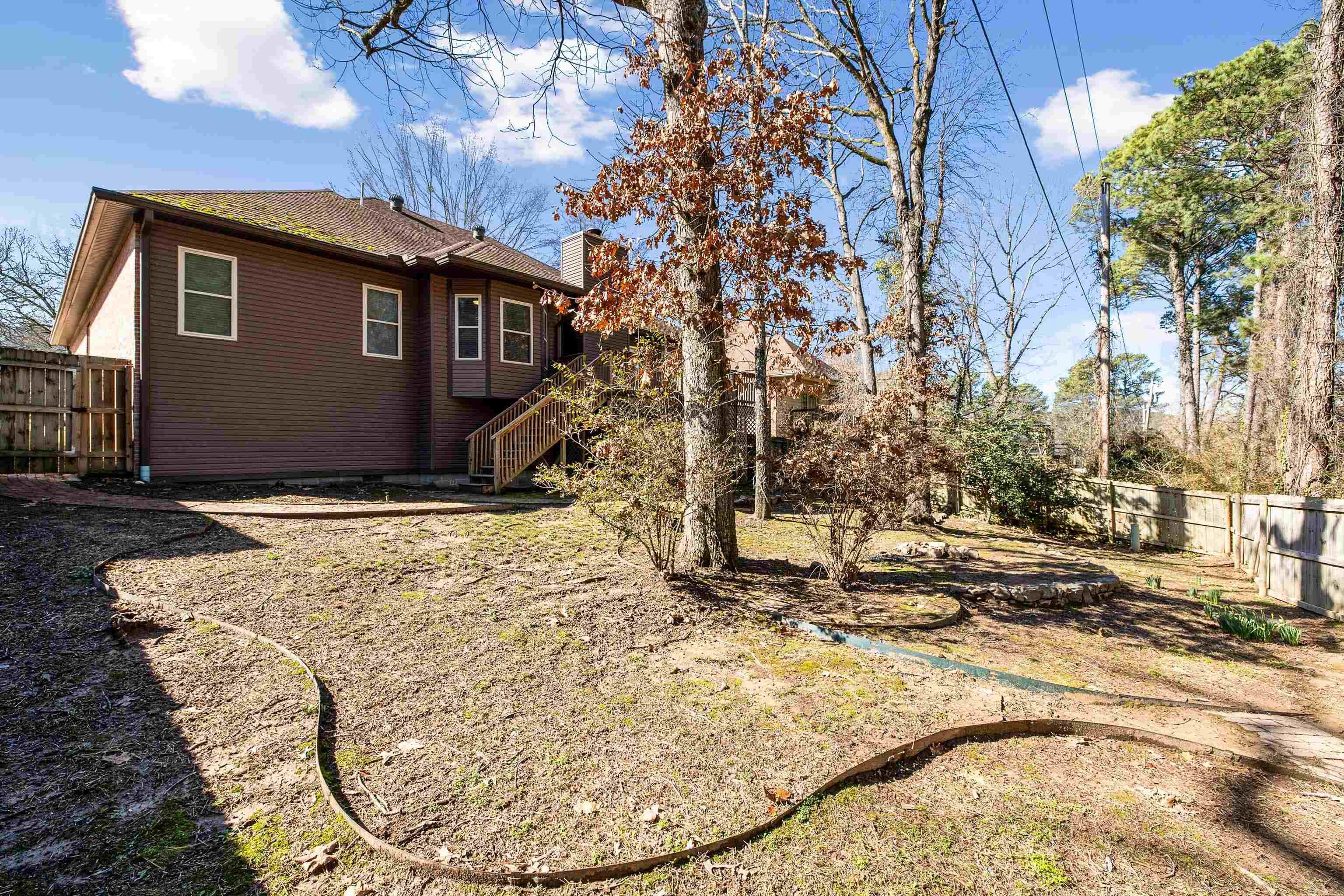 WESTBURY - Residential