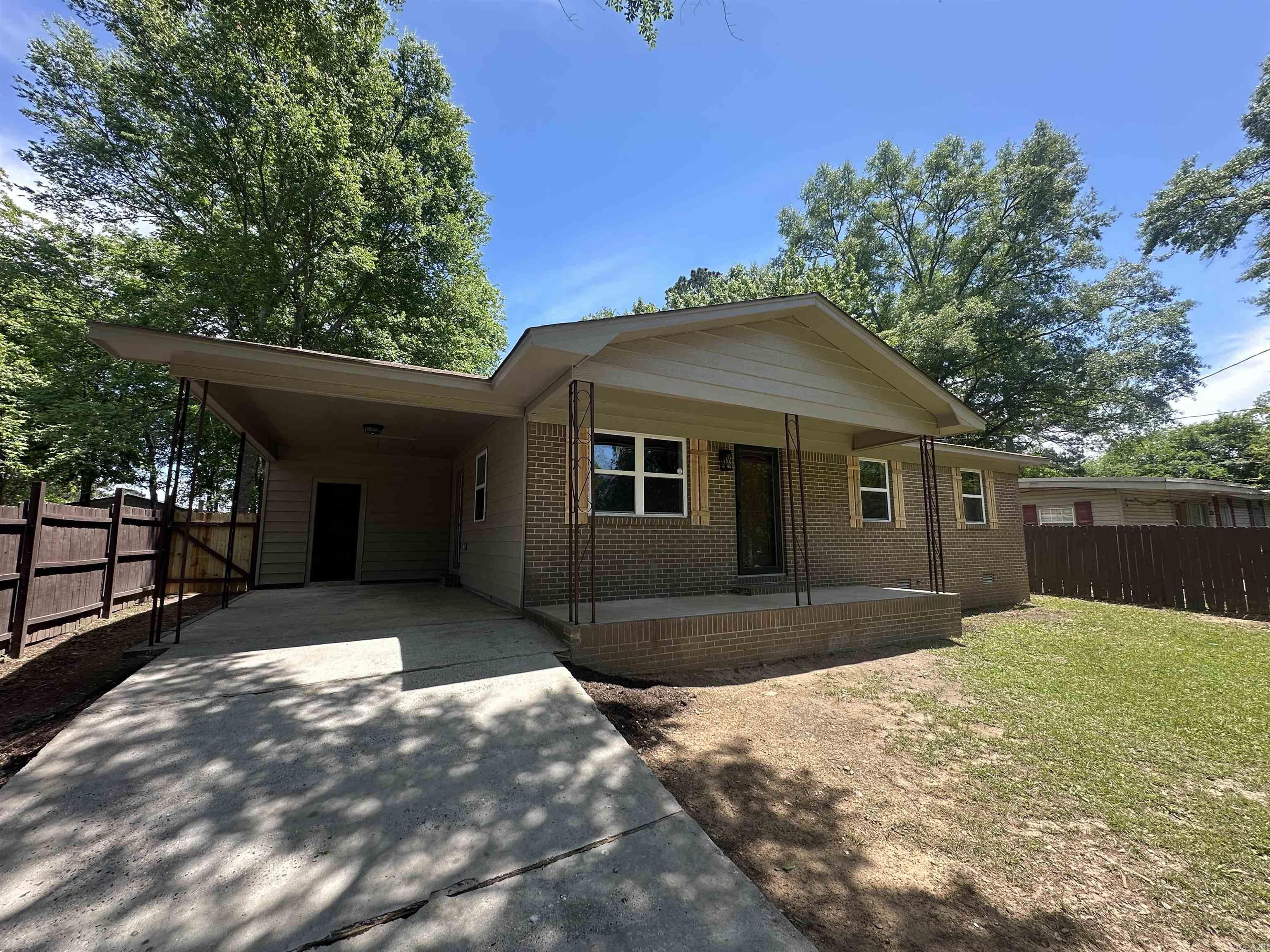 COSTON ACRES - Residential