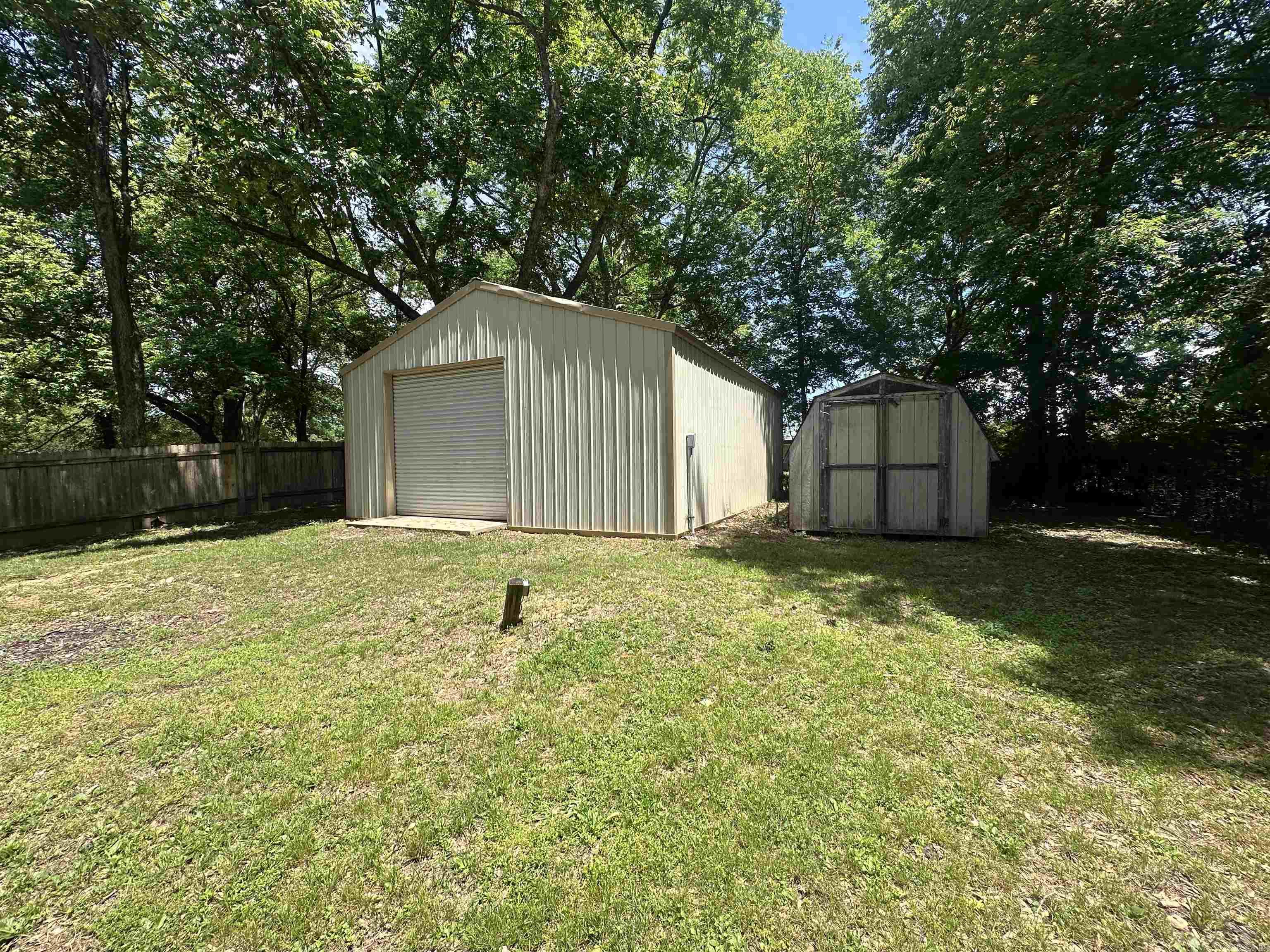 COSTON ACRES - Residential