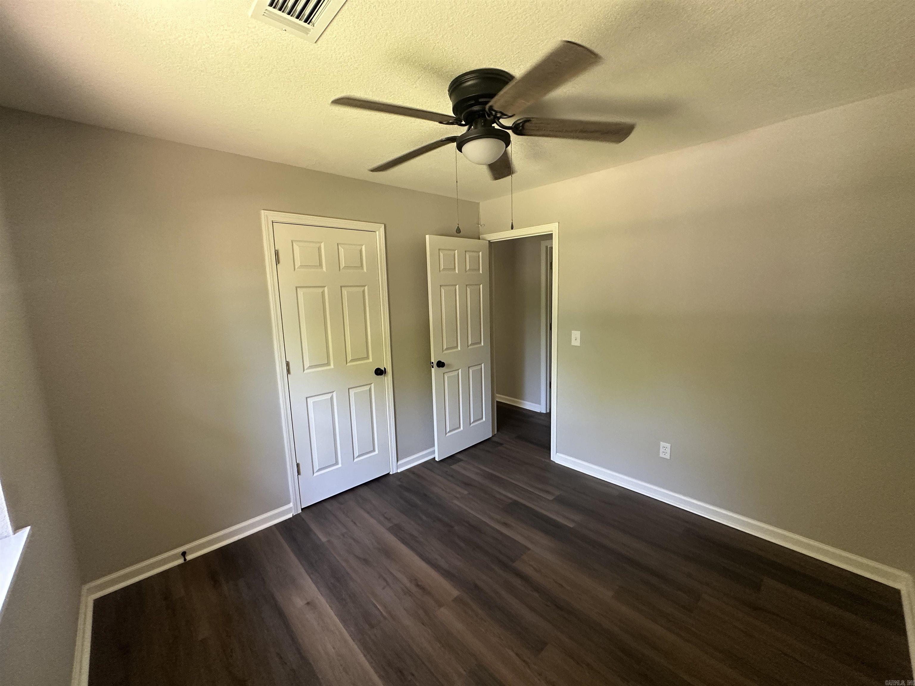 COSTON ACRES - Residential