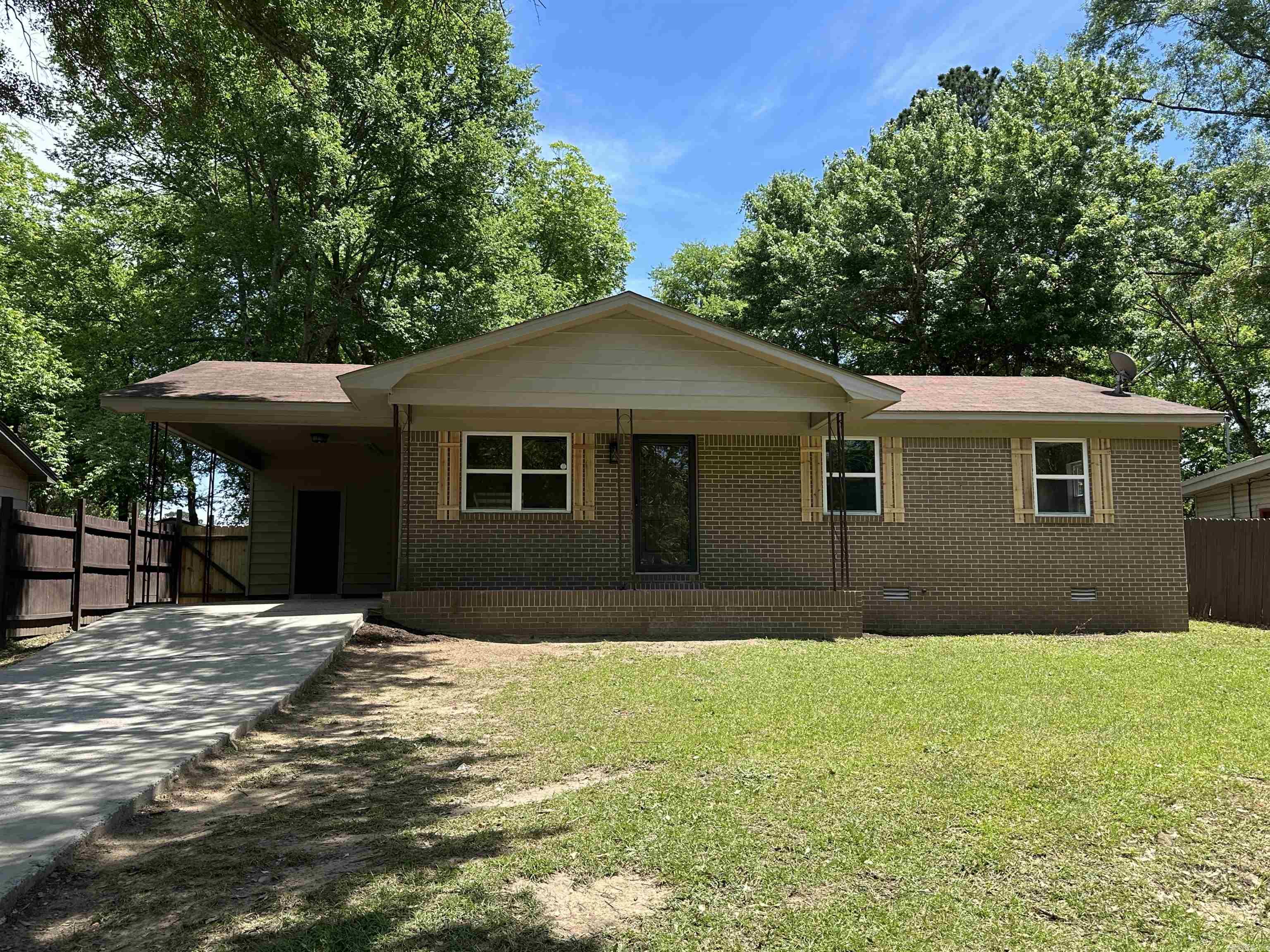 COSTON ACRES - Residential