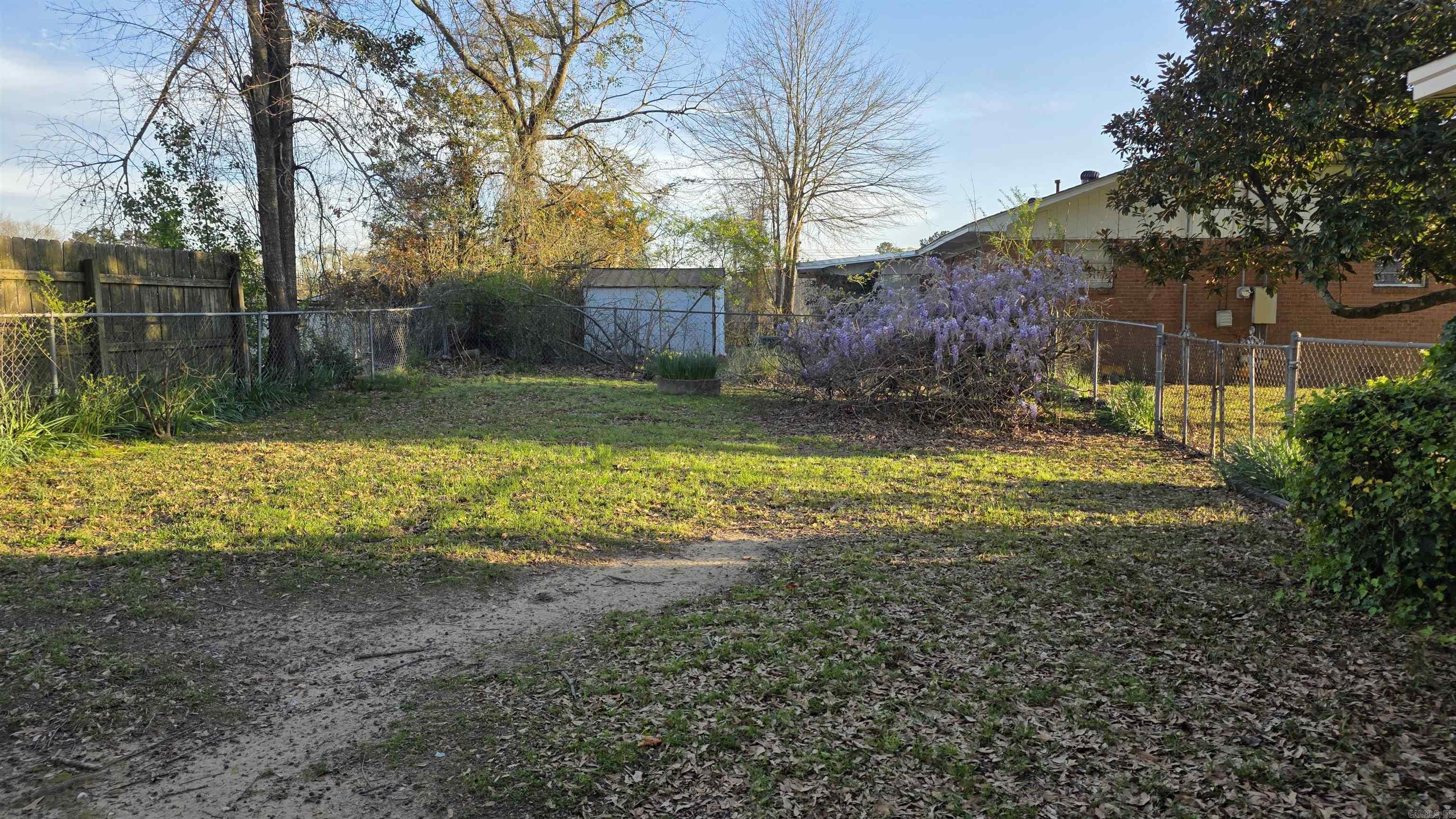 J O WEST ADDN - Residential