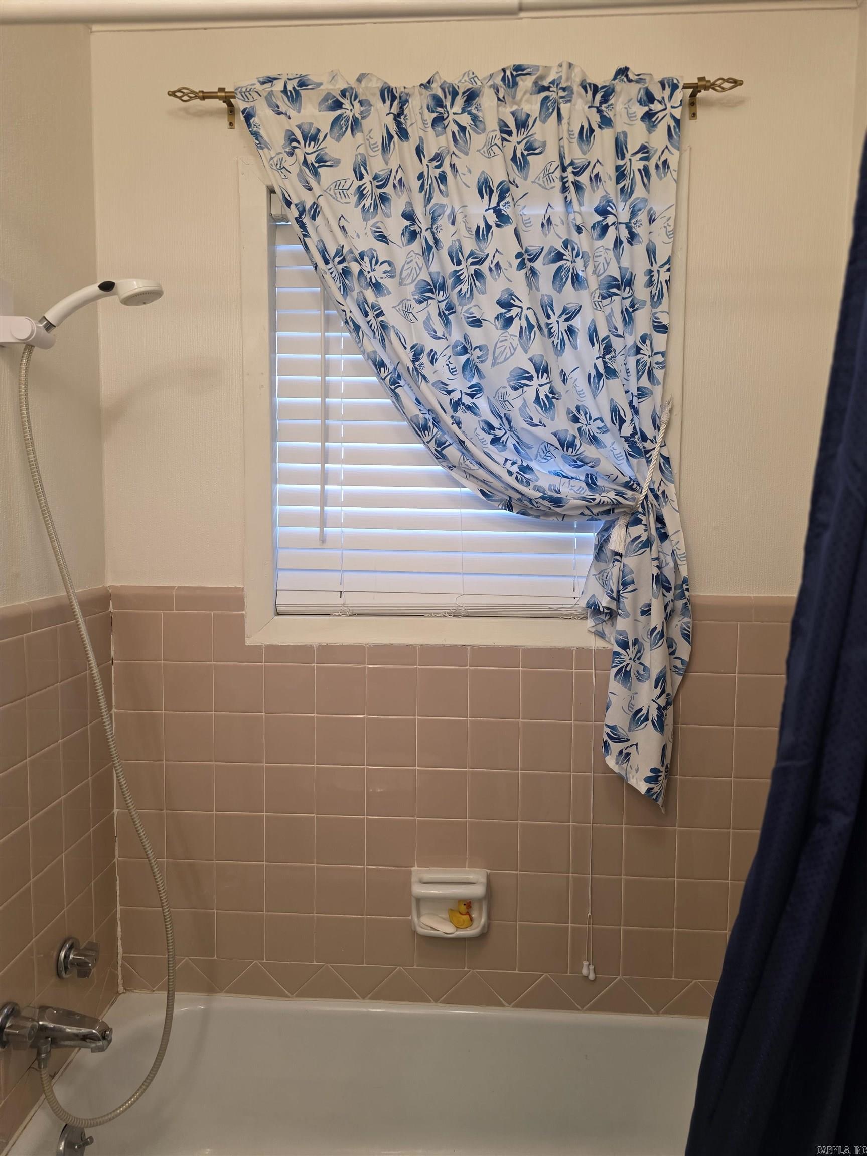 J O WEST ADDN - Residential