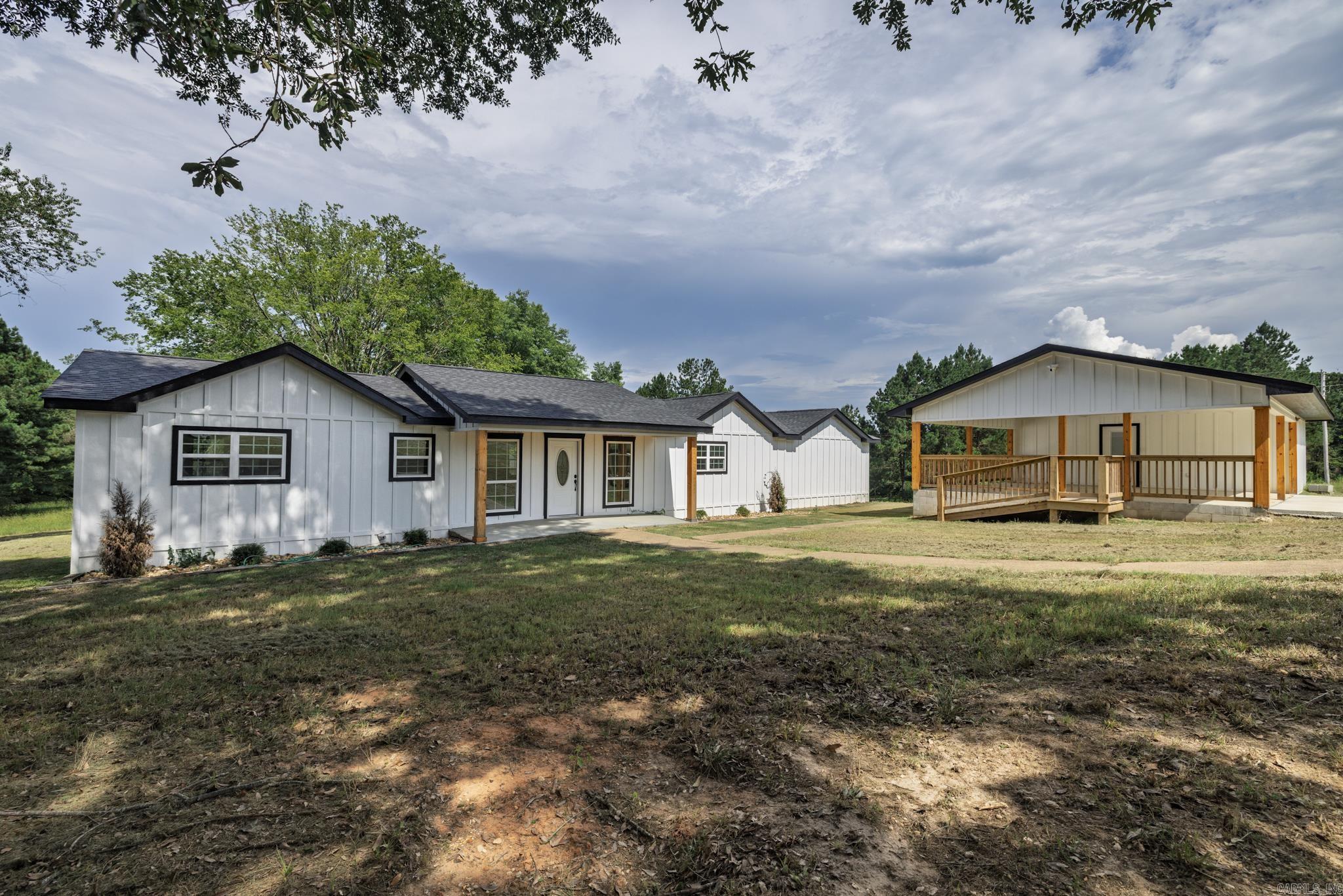 Metes & Bounds - Residential