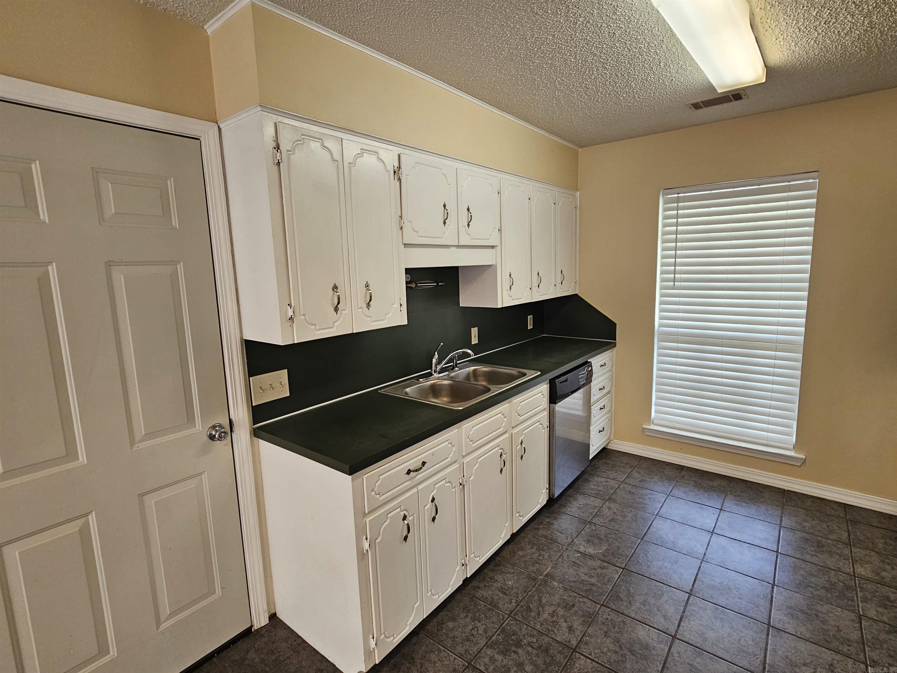 Panther Cove - Residential Lease