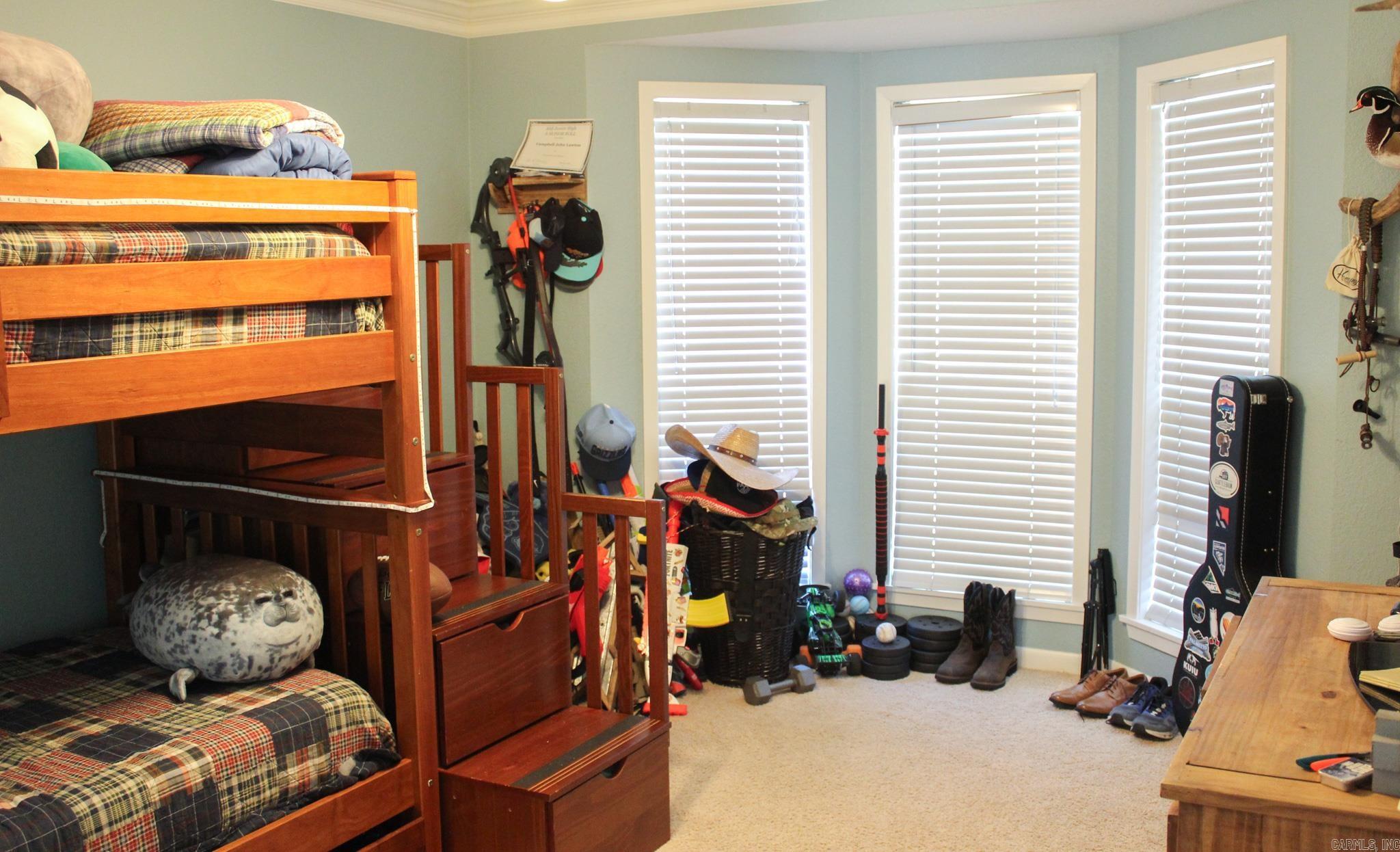 RIVER OAKS - Residential