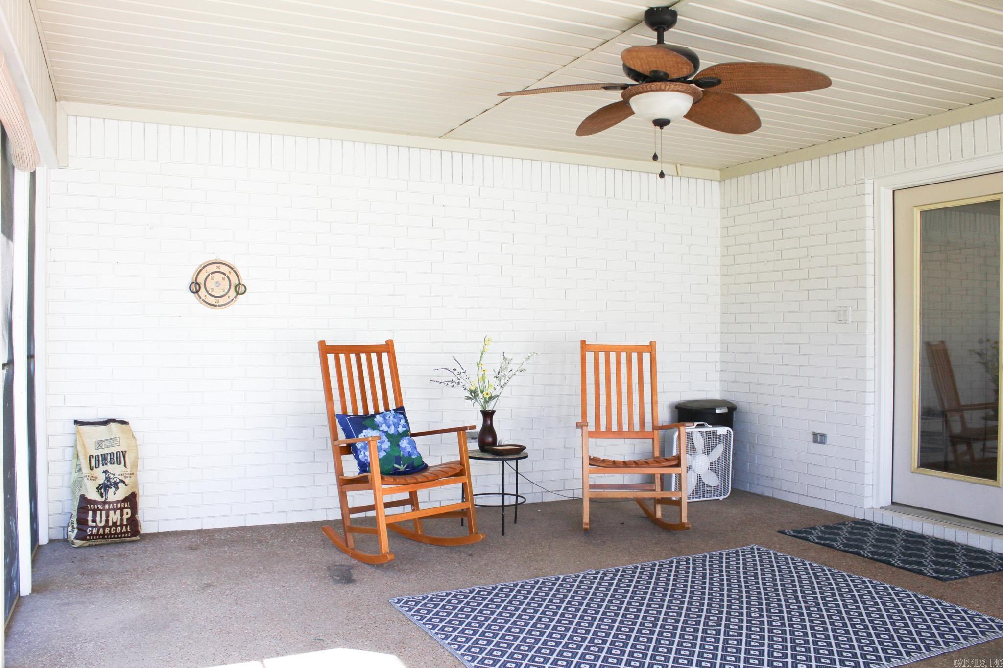 RIVER OAKS - Residential