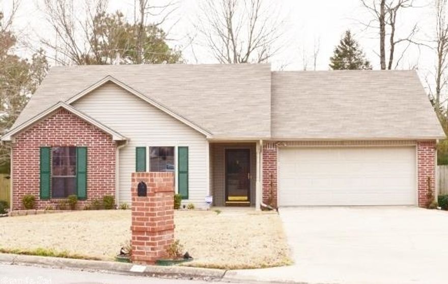 Well maintained single story home in a nice neighborhood on a partial cul-de-sac near the interstate. Family room with fireplace and vaulted ceiling, eat-in kitchen with tiled backsplash and bay window, 3 bedrooms, 2 full baths, rear patio, 2-car garage and rear fenced yard. Roof replaced in 2009. Otter Creek Elementary School. Taxes includes $350.00 Homestead Tax Credit.