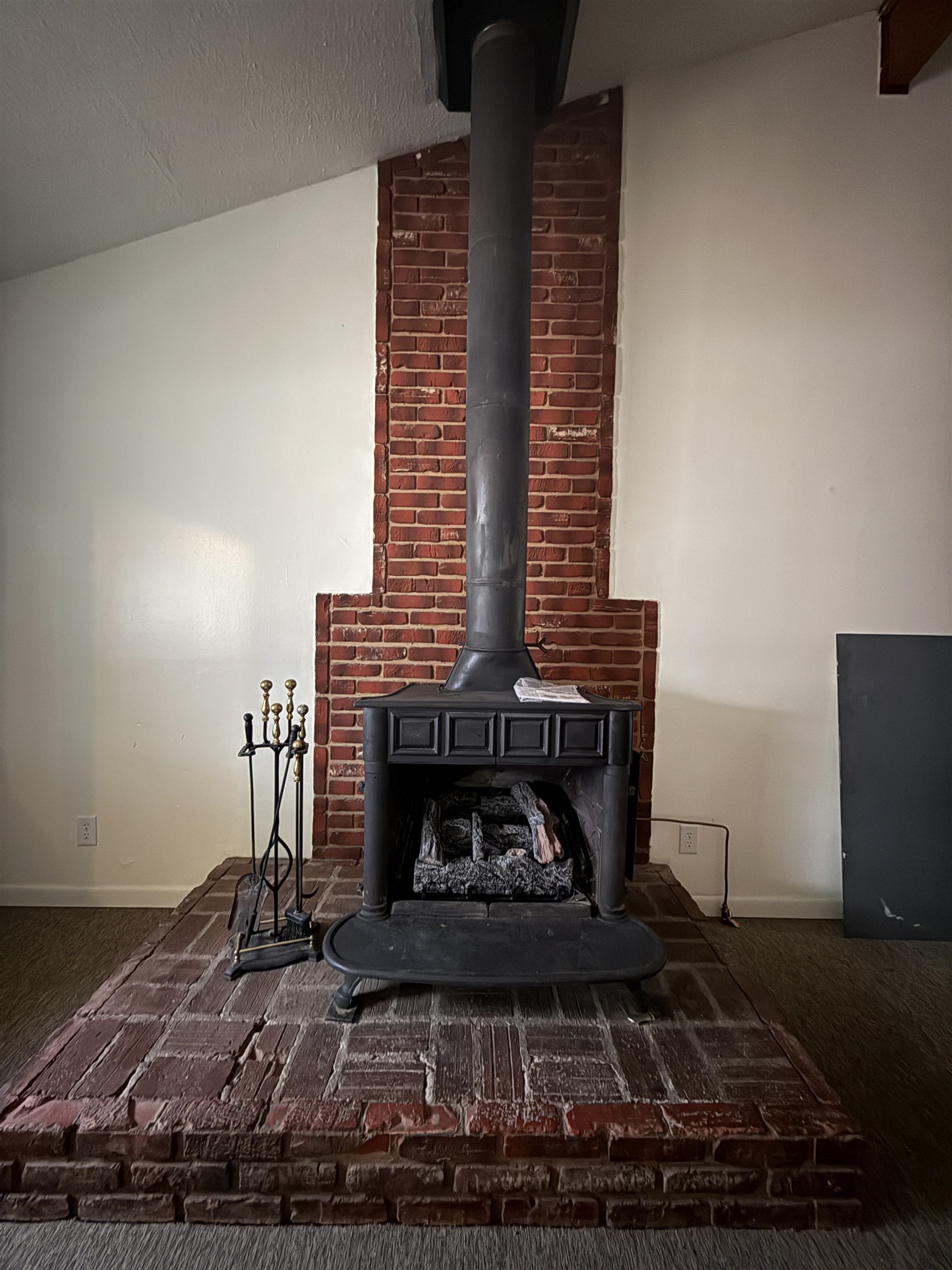 Sequoyah - Residential Lease