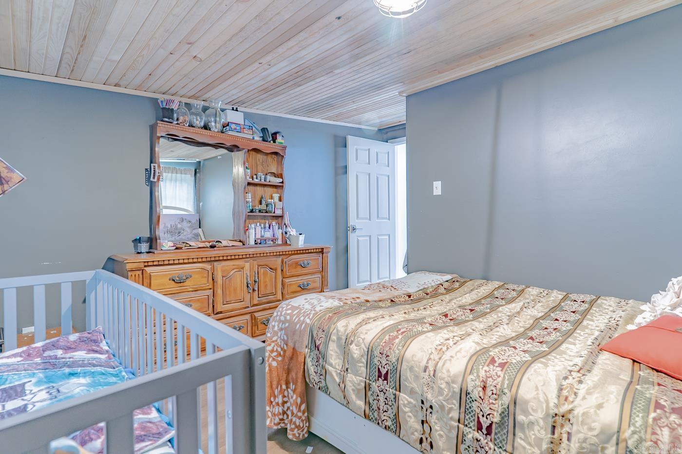 MAYNARD ACREAGE - Residential