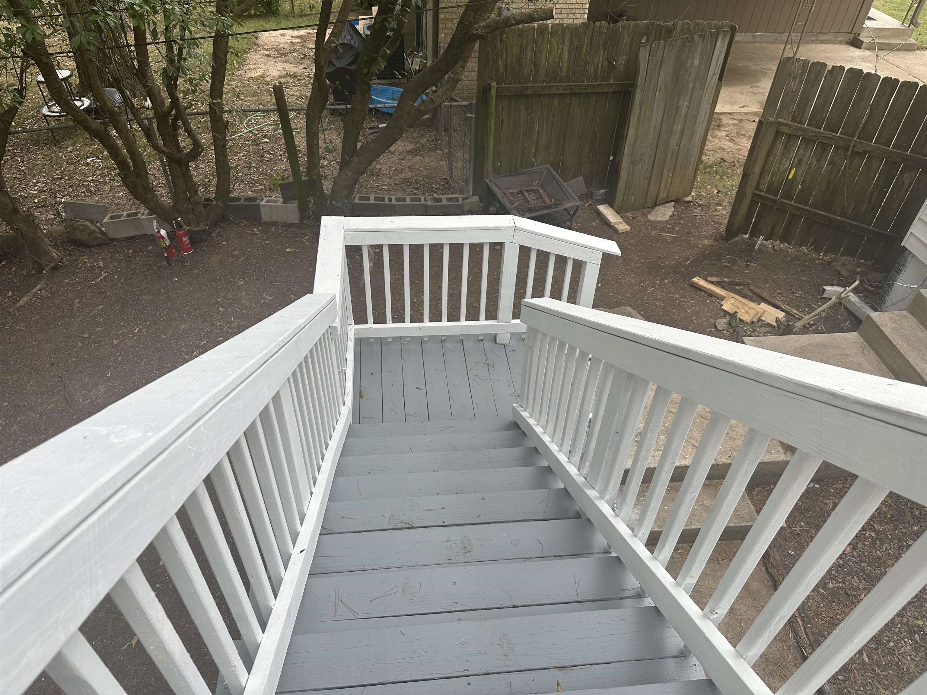 TWIN LAKES - Residential