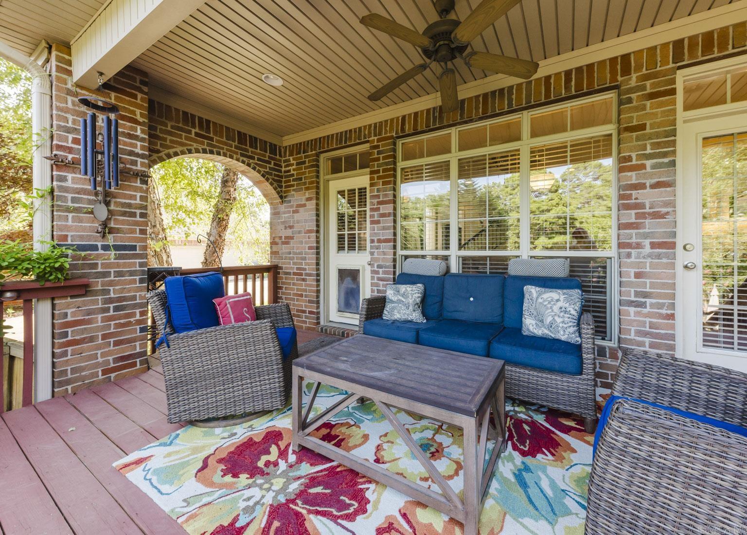 CHENAL VALLEY MARGEUAX - Residential