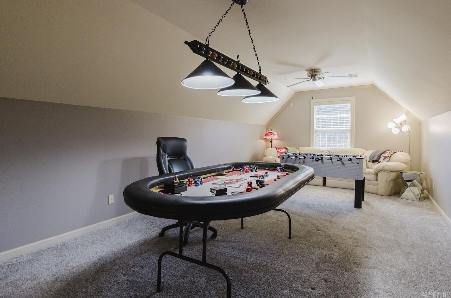 CHENAL VALLEY MARGEUAX - Residential