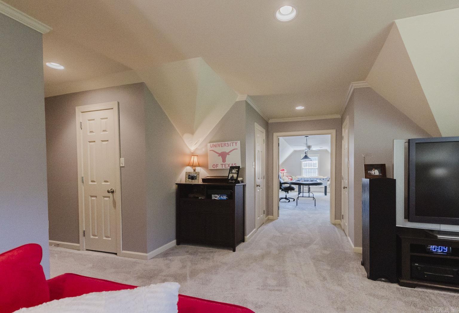 CHENAL VALLEY MARGEUAX - Residential