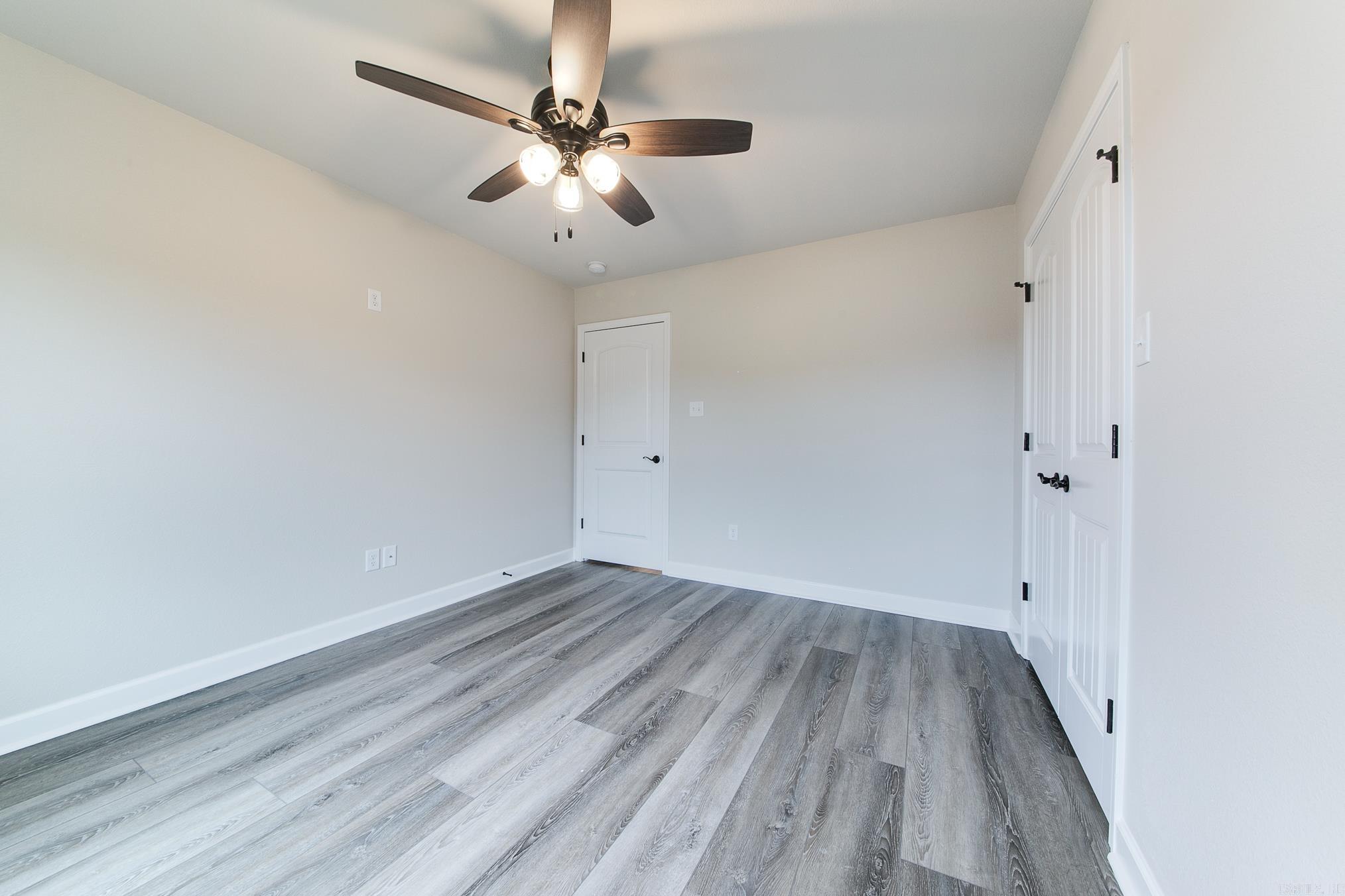 AUTUMN BROOKE - Residential