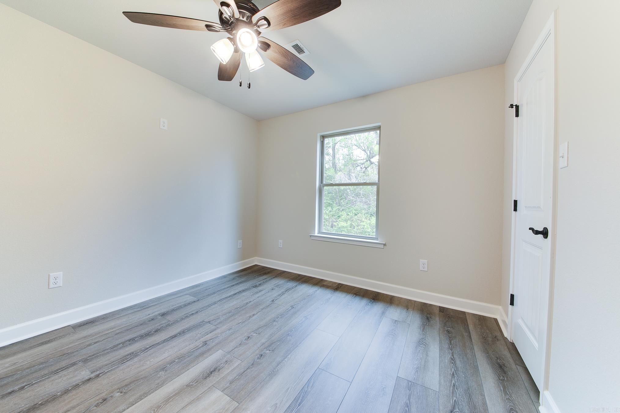 AUTUMN BROOKE - Residential