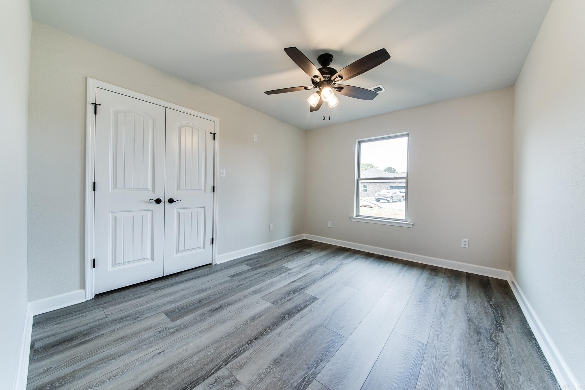 AUTUMN BROOKE - Residential