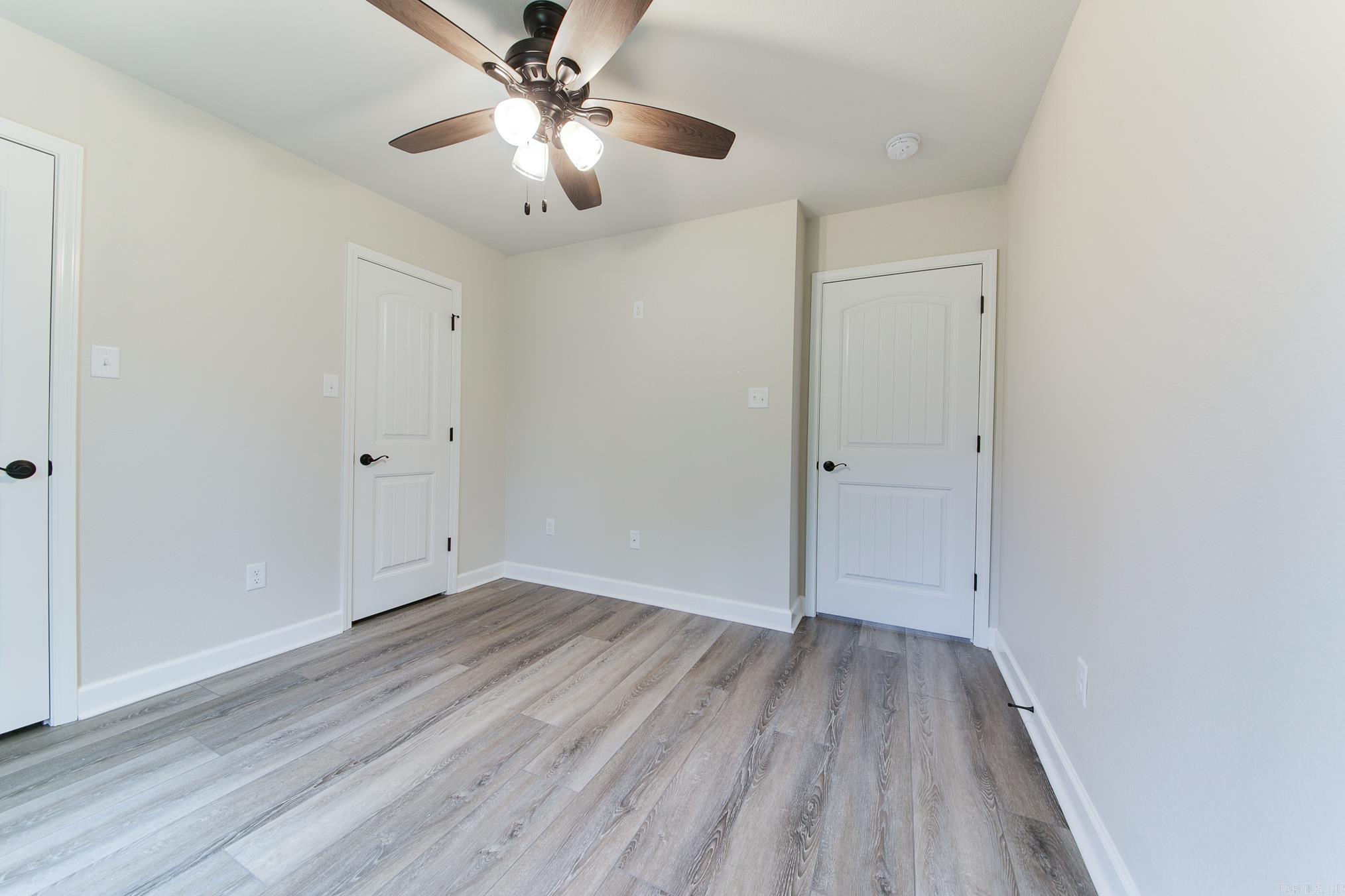 AUTUMN BROOKE - Residential