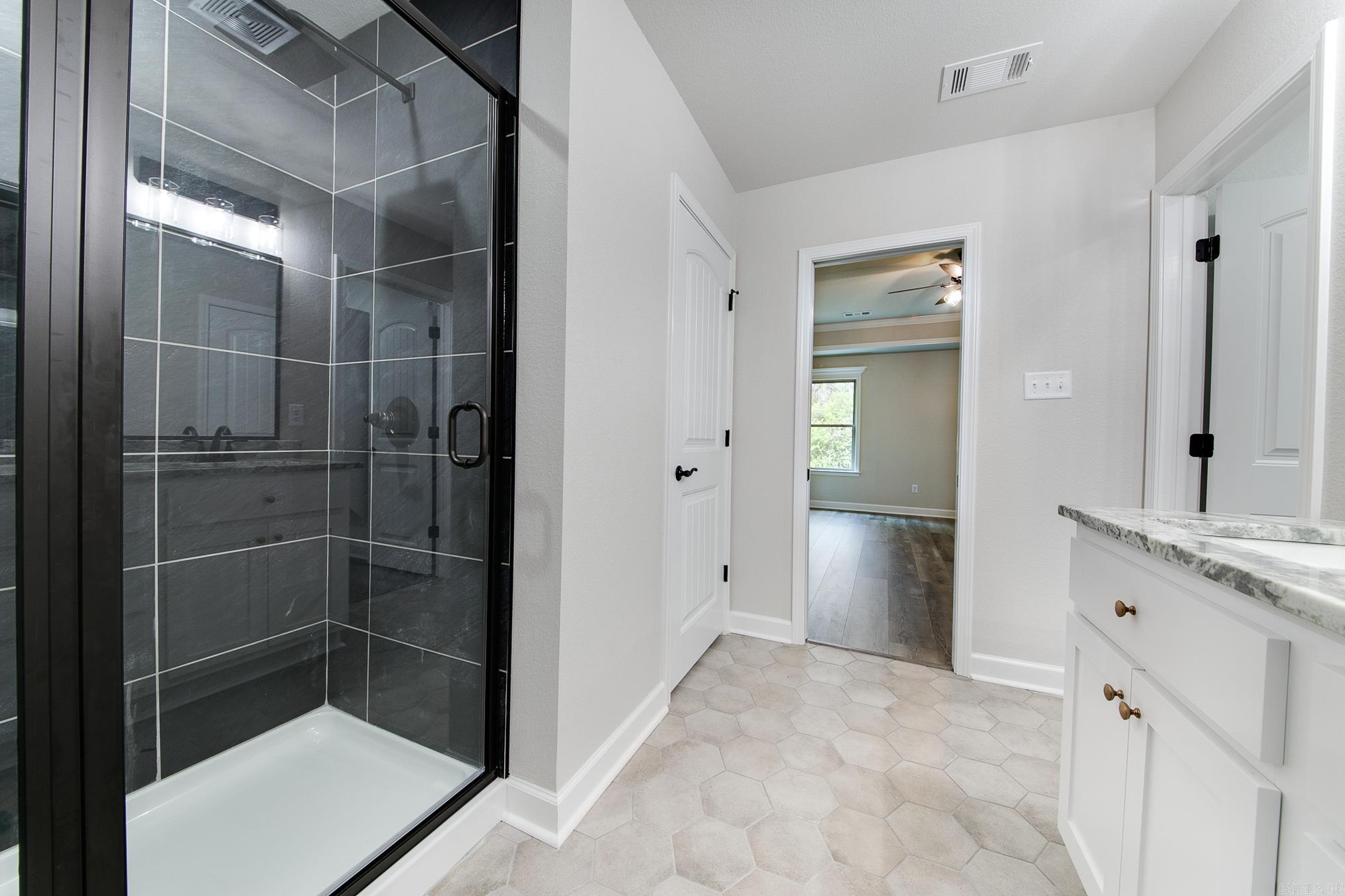 AUTUMN BROOKE - Residential