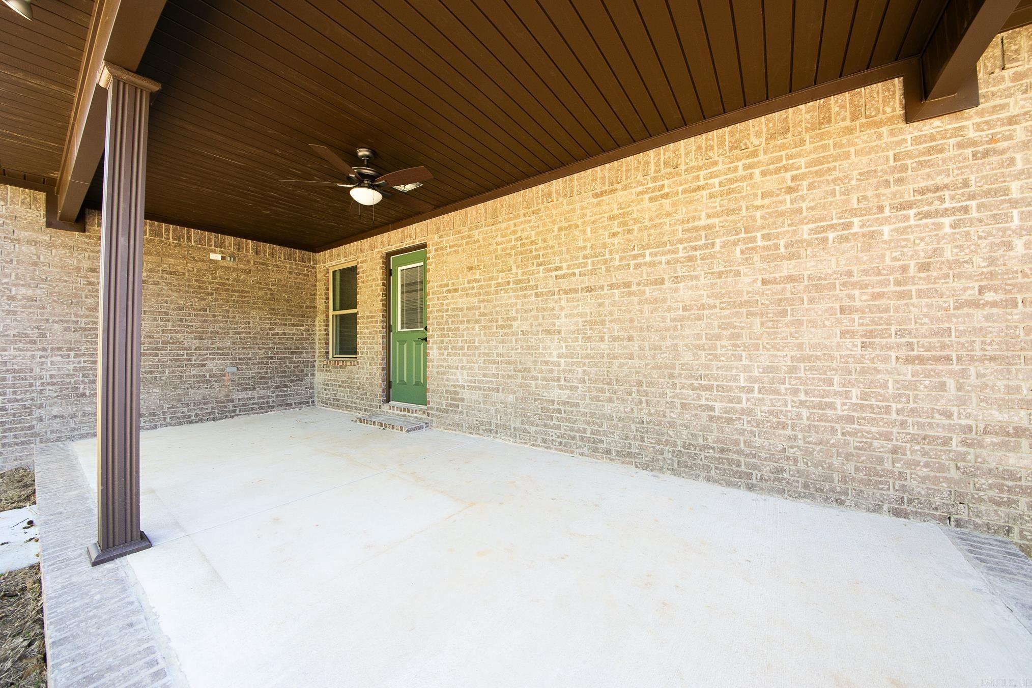 AUTUMN BROOKE - Residential