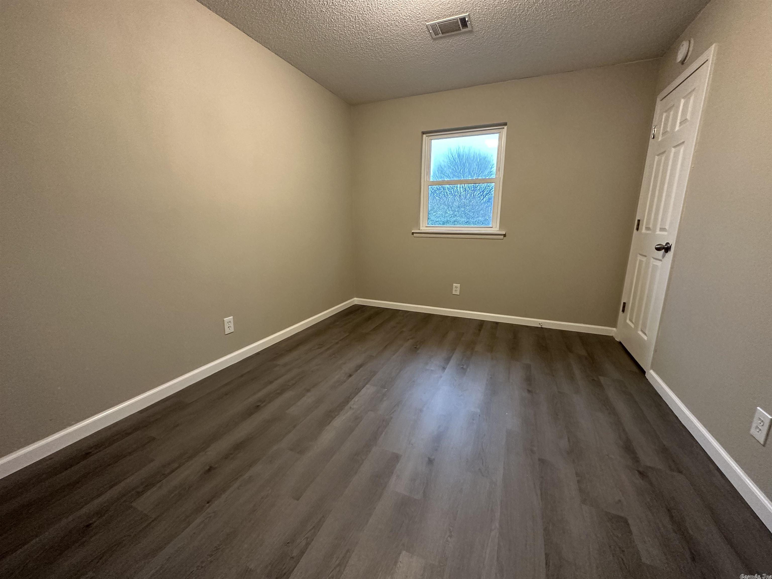 Tanglewood  Annex - Residential Lease