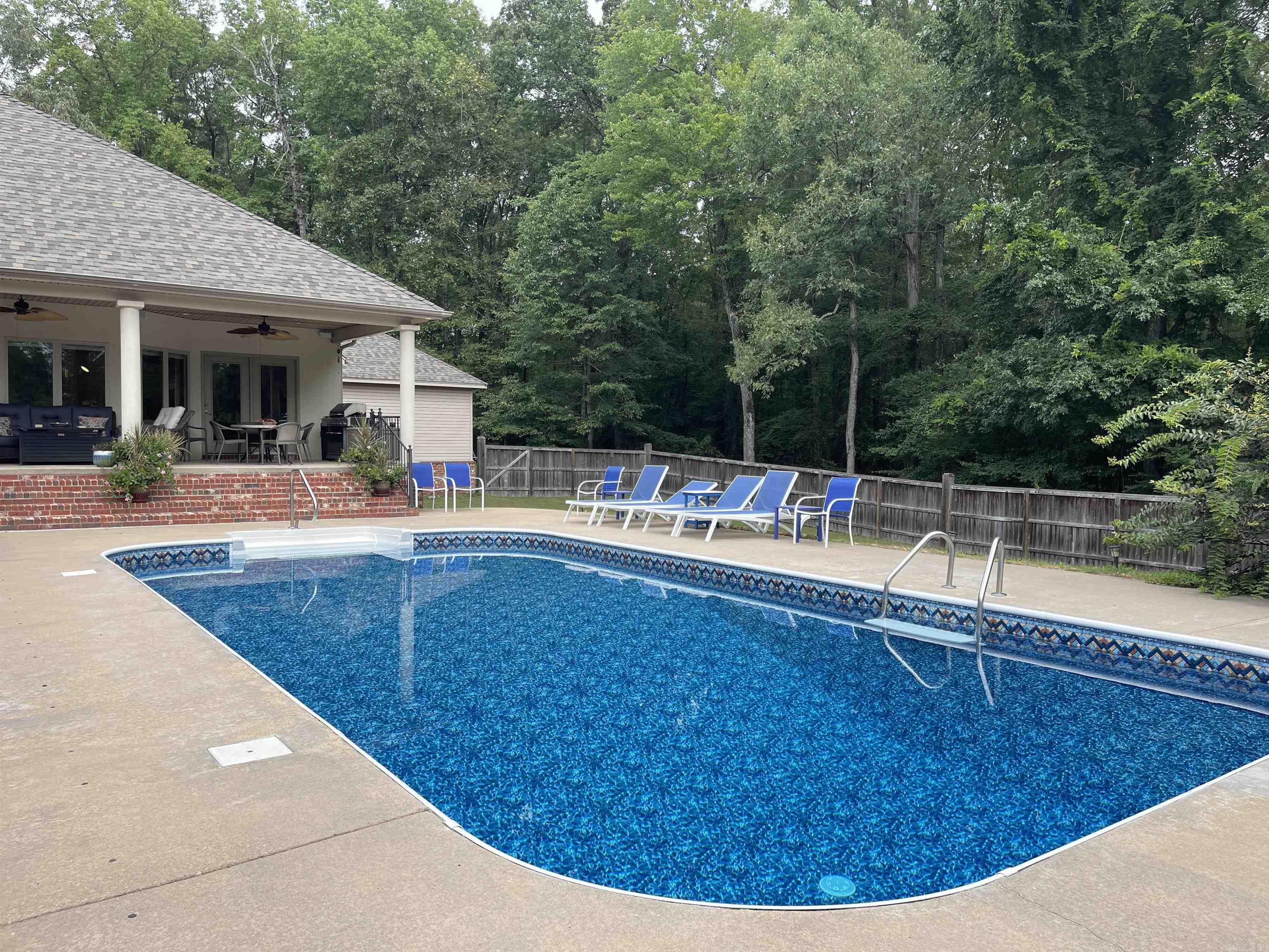 BROWNWOOD - Residential