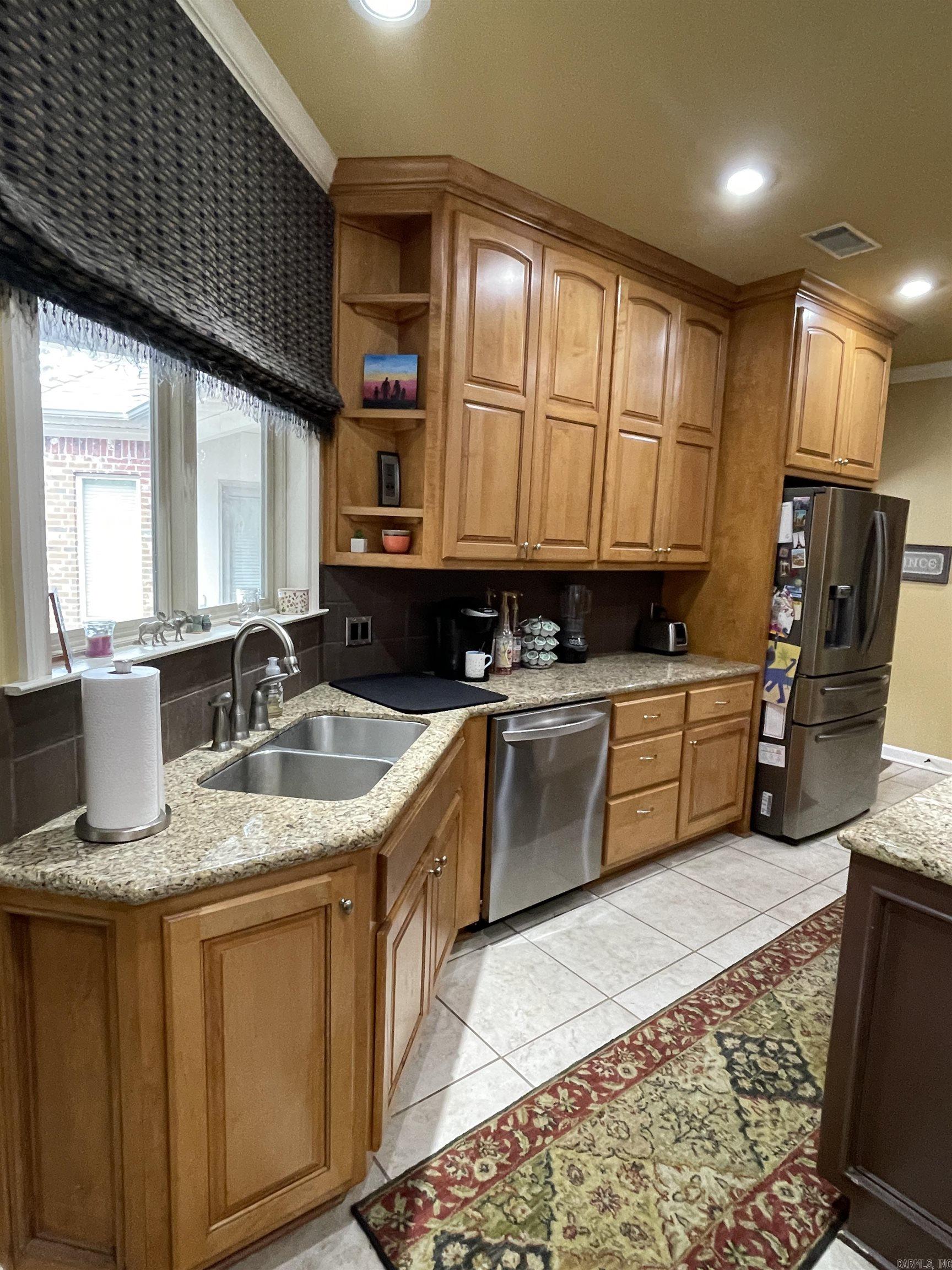 BROWNWOOD - Residential