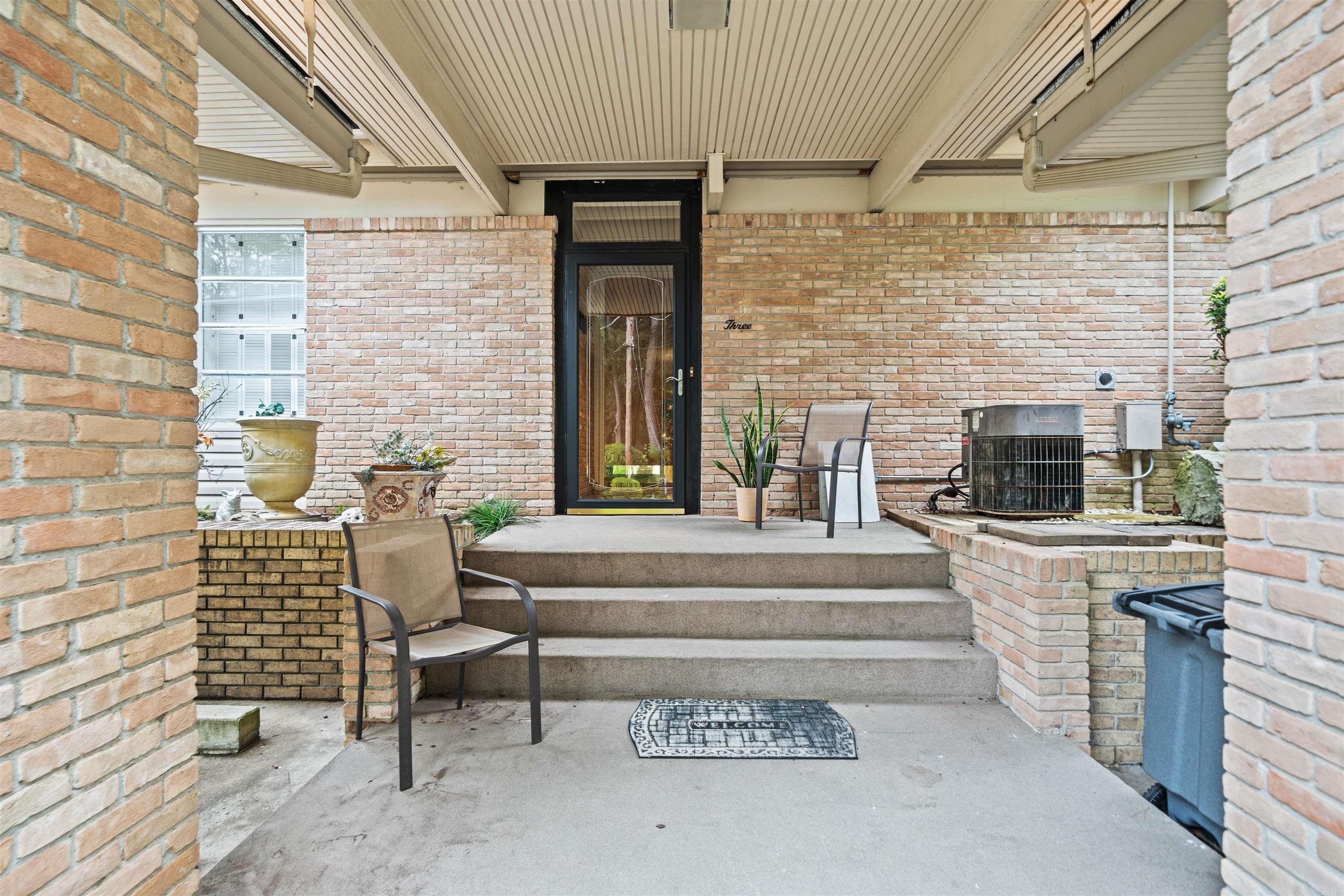 This condo is a unique jewel with tons of history. A retired golf course with gorgeous sunsets are waiting from your private patio, just steps from the swimming pool! The vaulted ceilings with skylights and a copula provide a plethora of natural light. The organic modern feel is welcoming and relaxing at the same time. This listing will only be available for a short time, schedule your showing today!