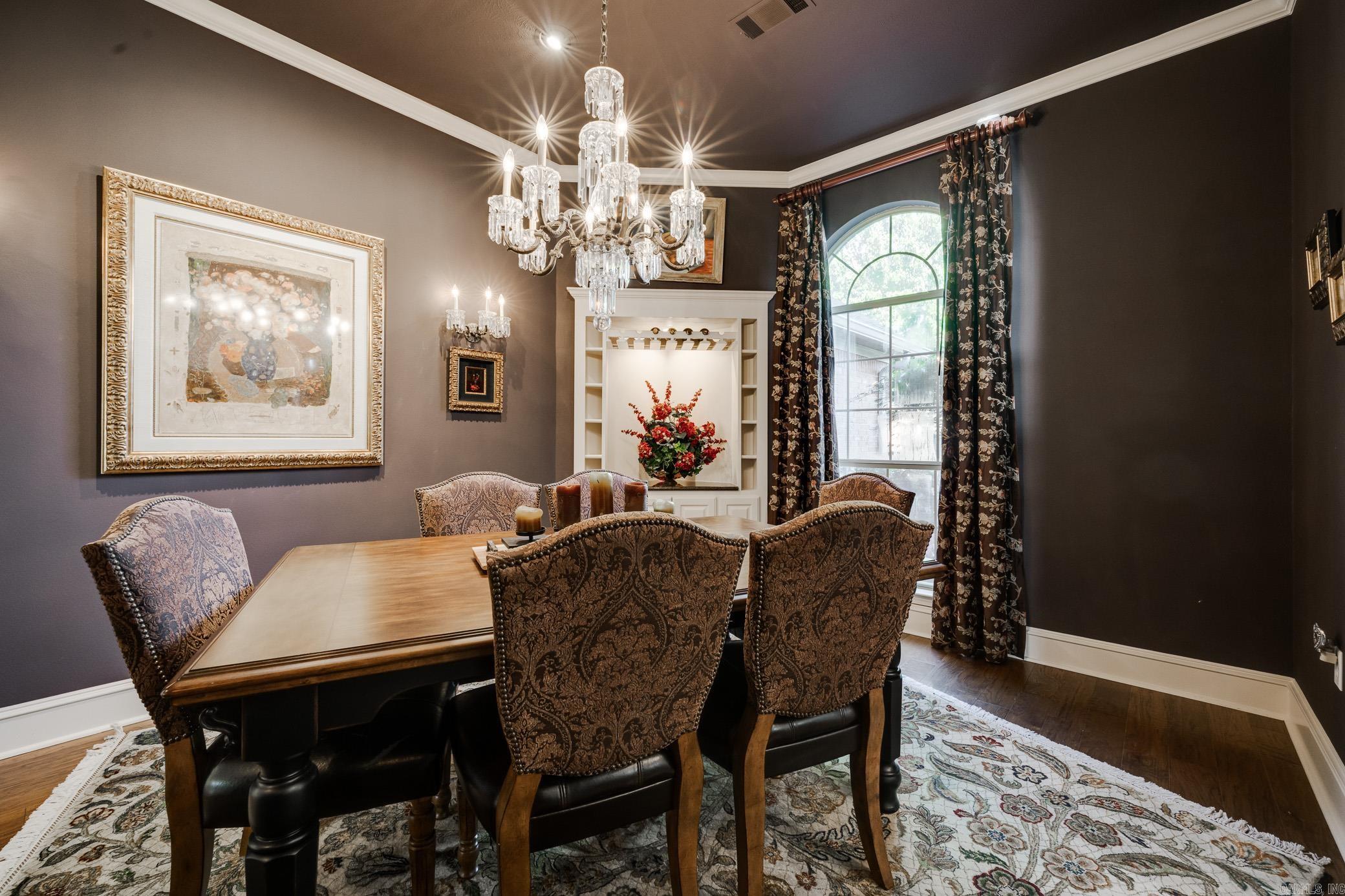 Royal Oaks - Residential