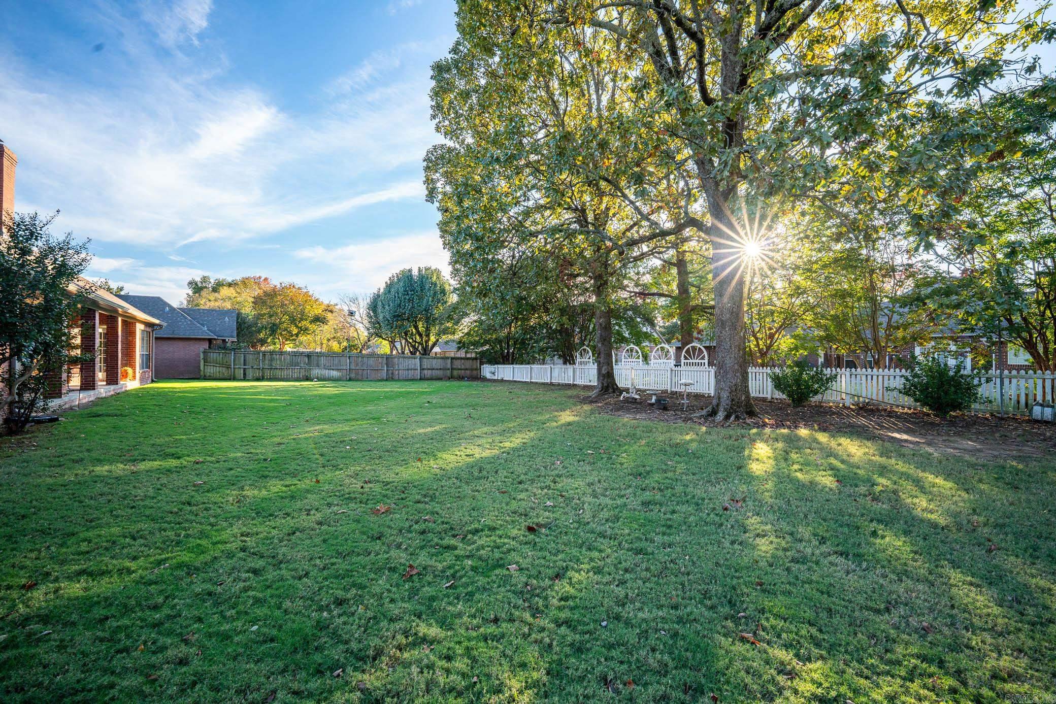 Royal Oaks - Residential